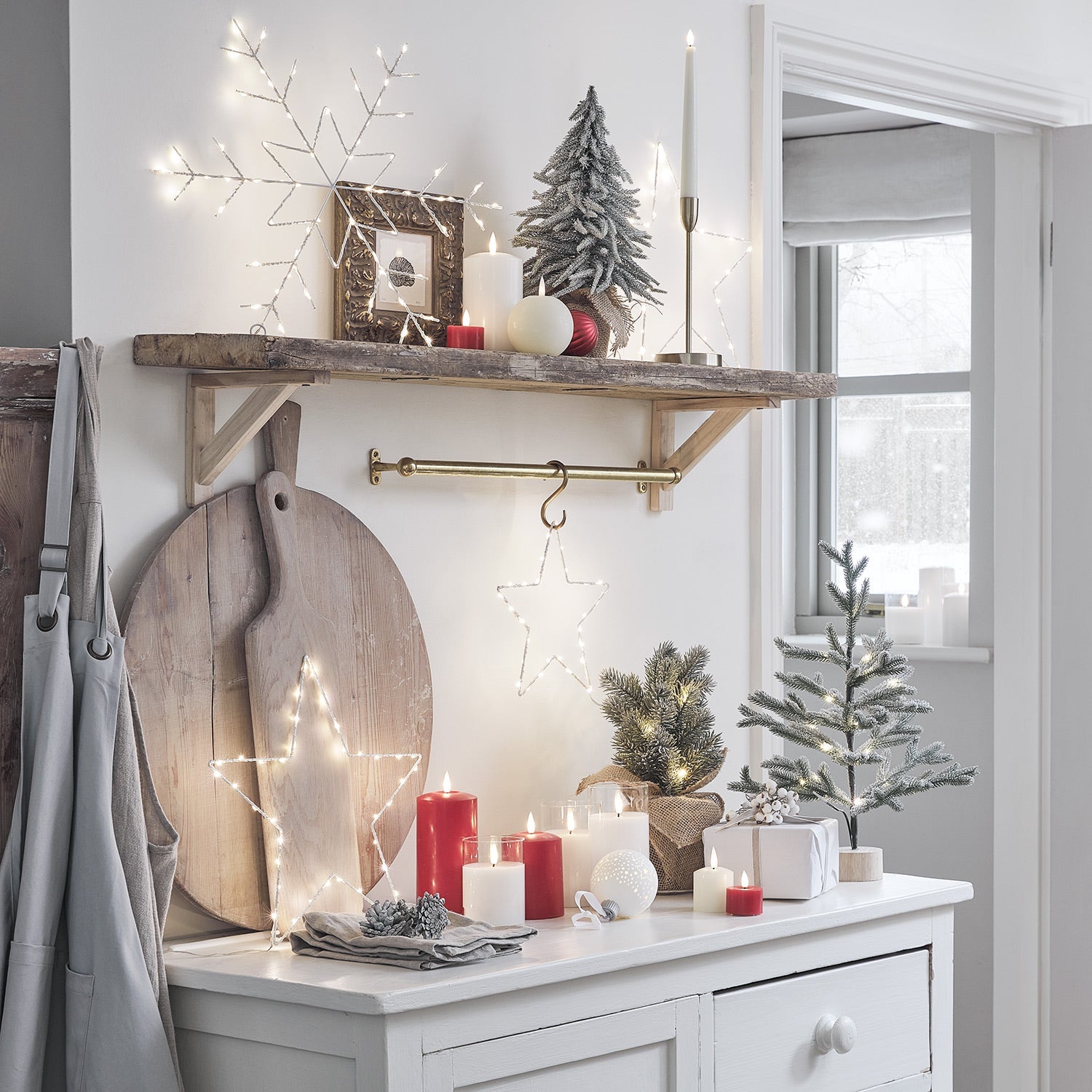 6 TruGlow® Red LED Votive Candles