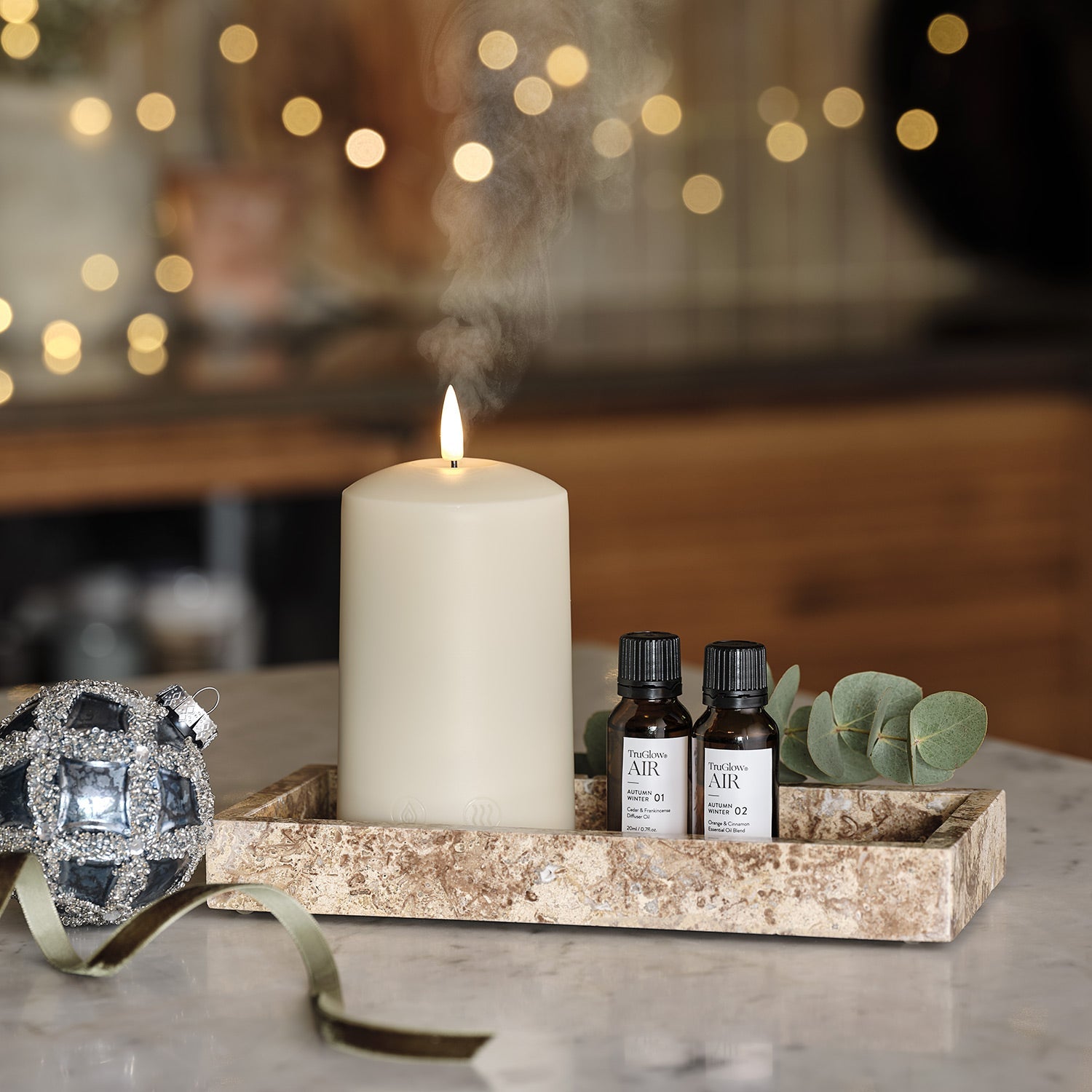 TruGlow AIR® Portable Candle Diffuser & Citronella, Bergamot & Lemon Diffuser Oil Bundle