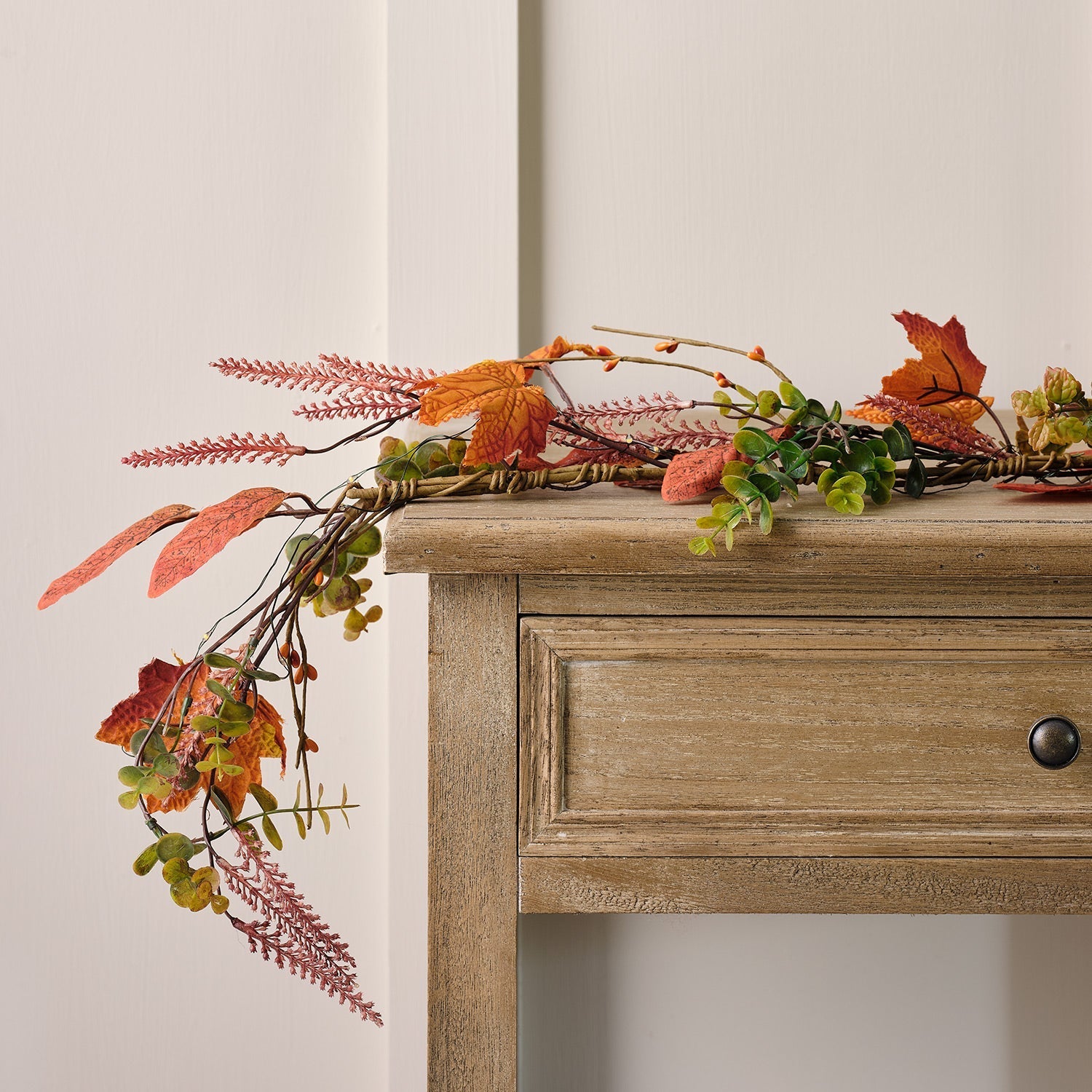 Maple Leaf Autumn Wreath & Garland