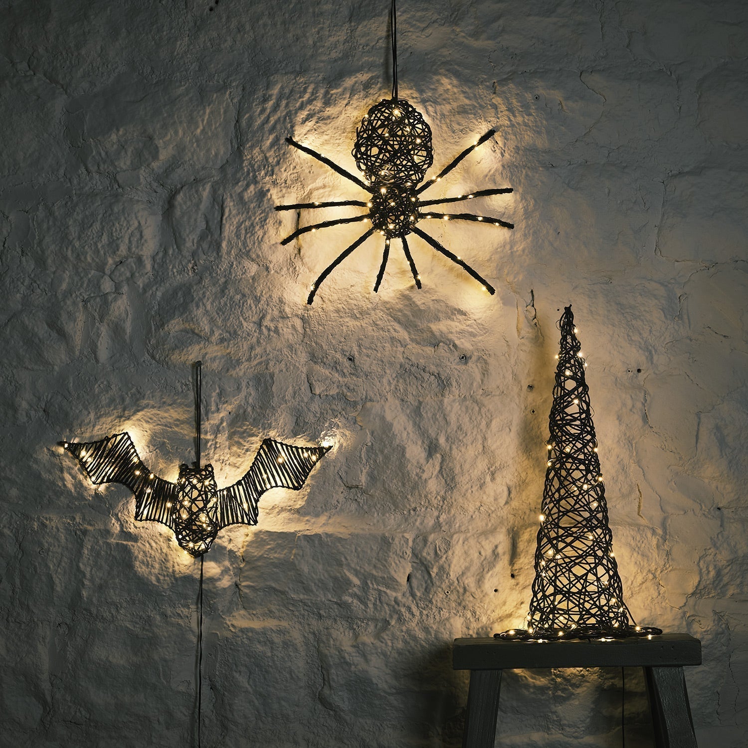 Rattan Spider, Bat & Witches' Hat LED Halloween Figures Bundle