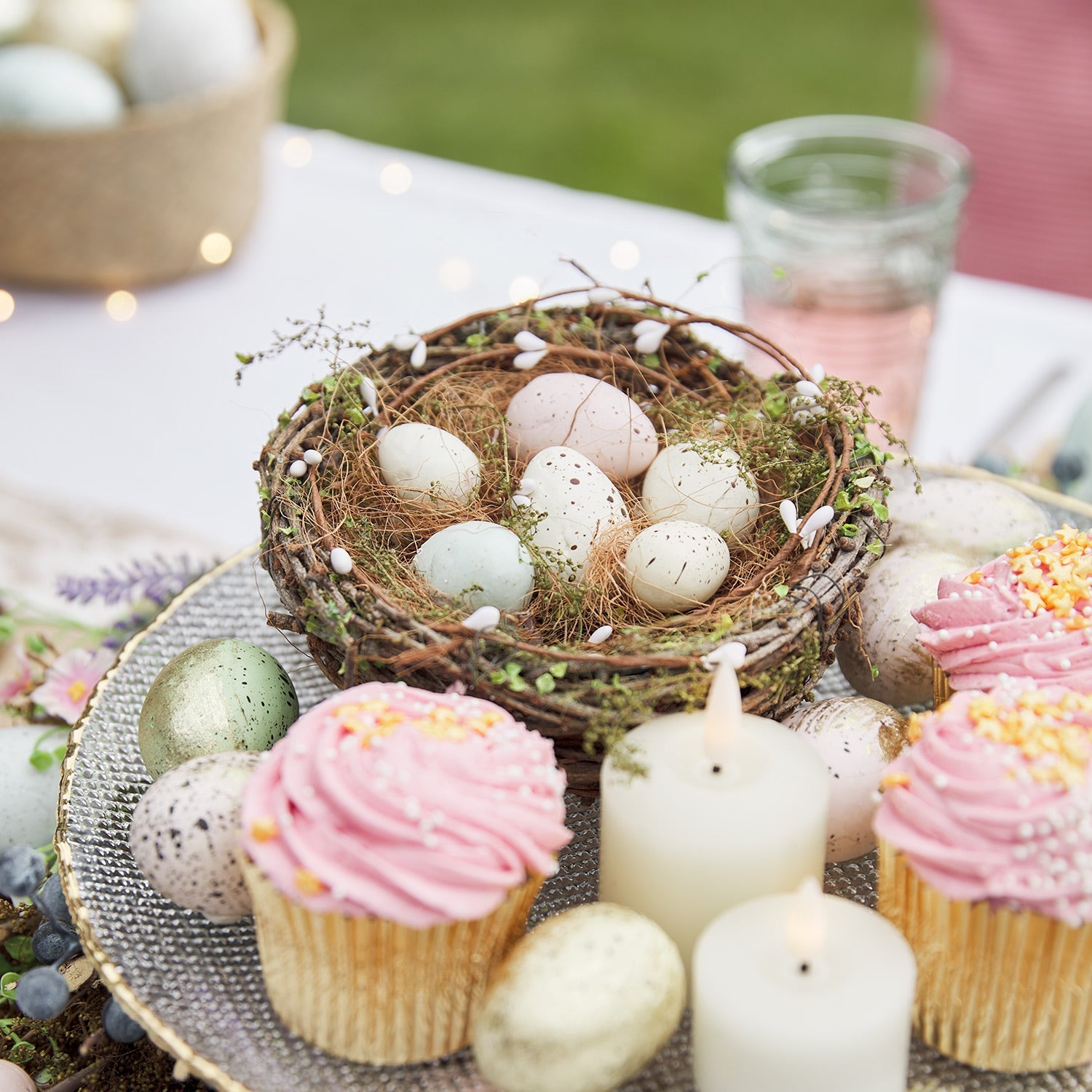 Nest & Eggs Easter Decoration