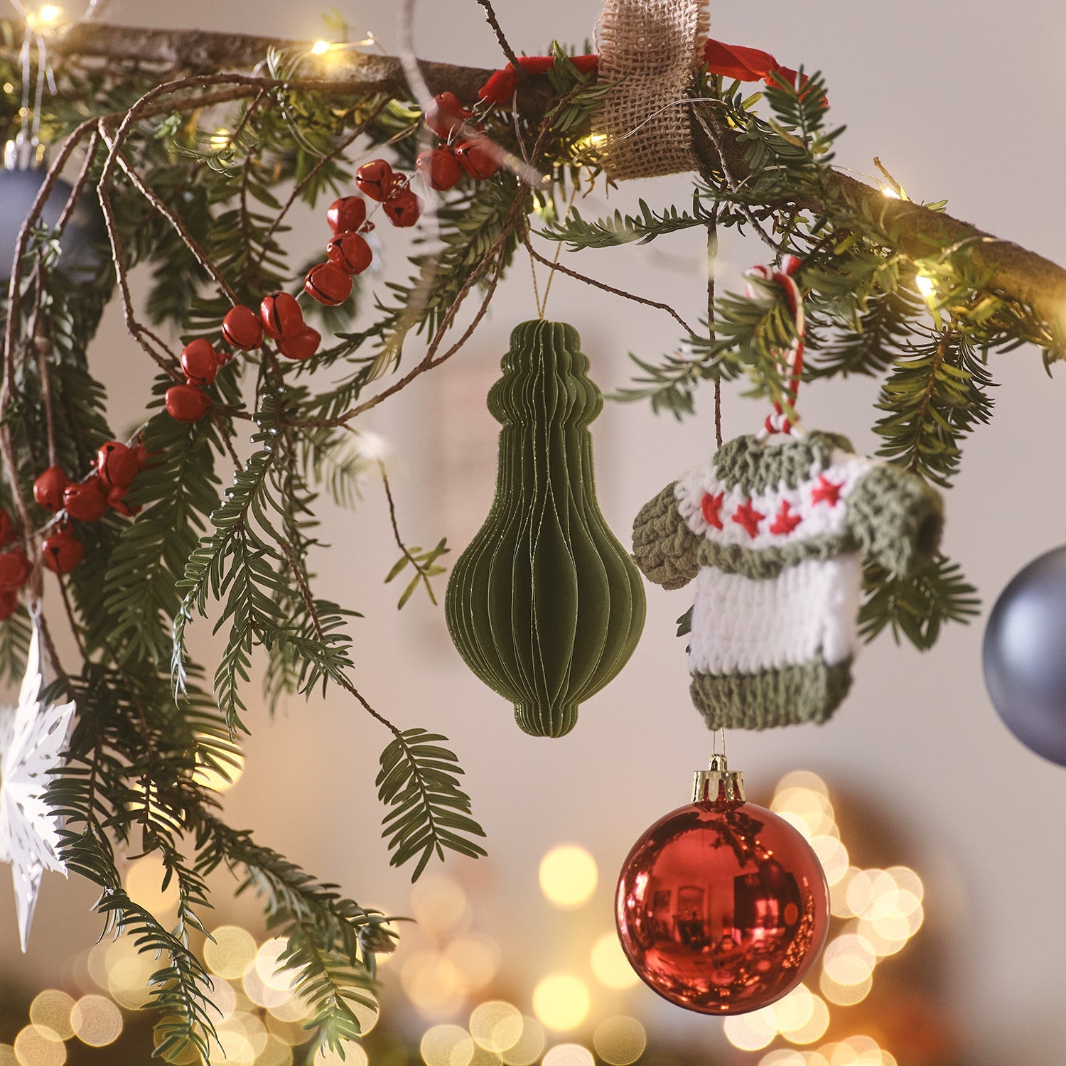 Set of 12 Red Christmas Baubles