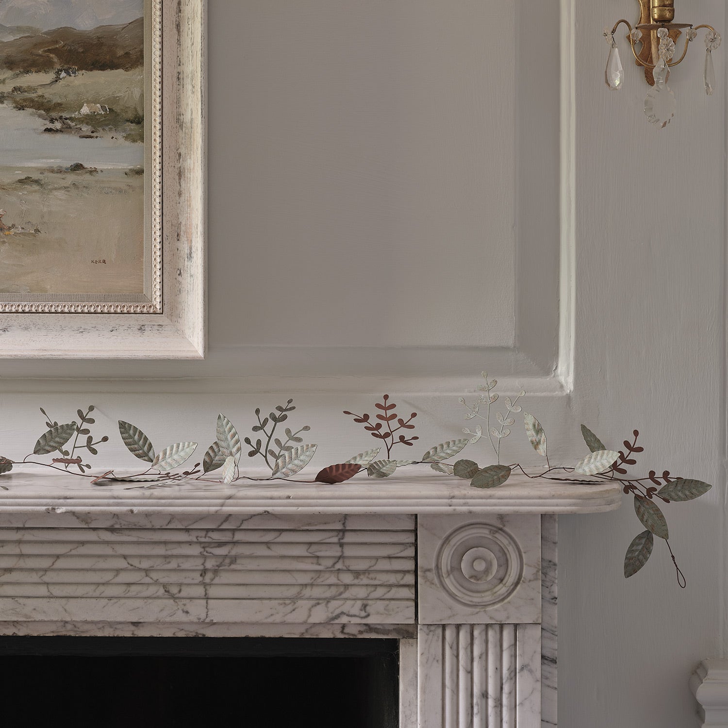 Green Leaf Decorative Metal Garland