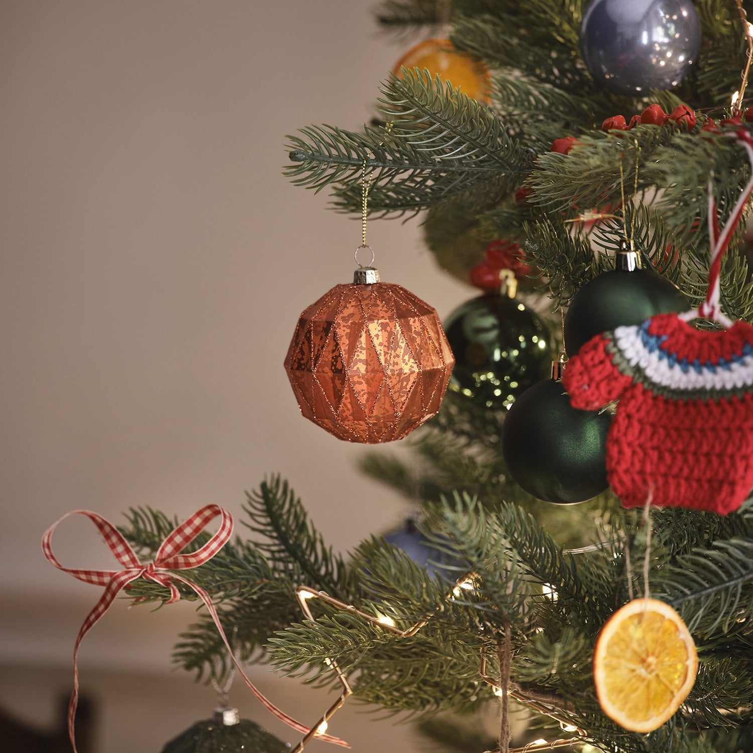 3 Matte Lattice Christmas Baubles