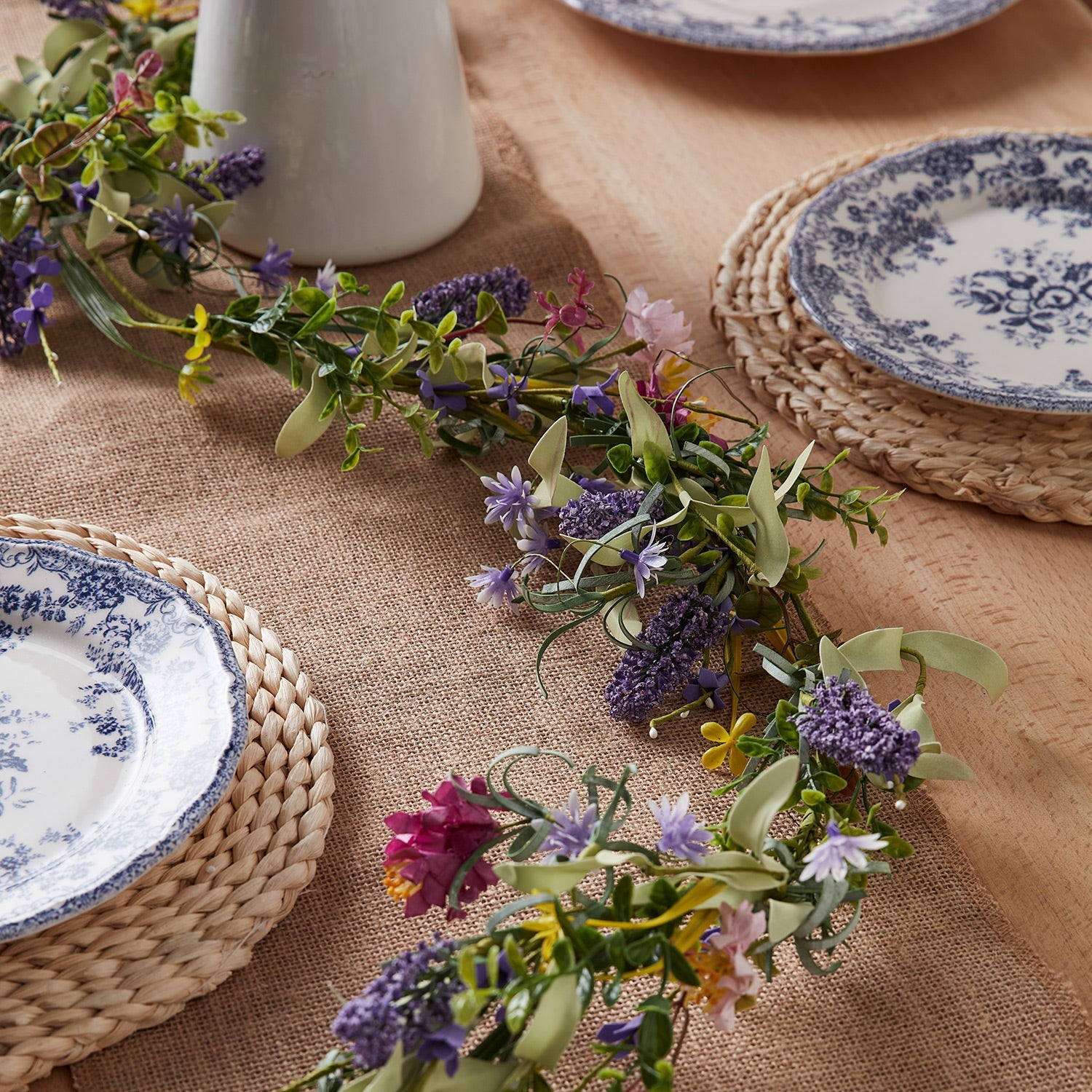Pre Lit Spring Lavender Garland