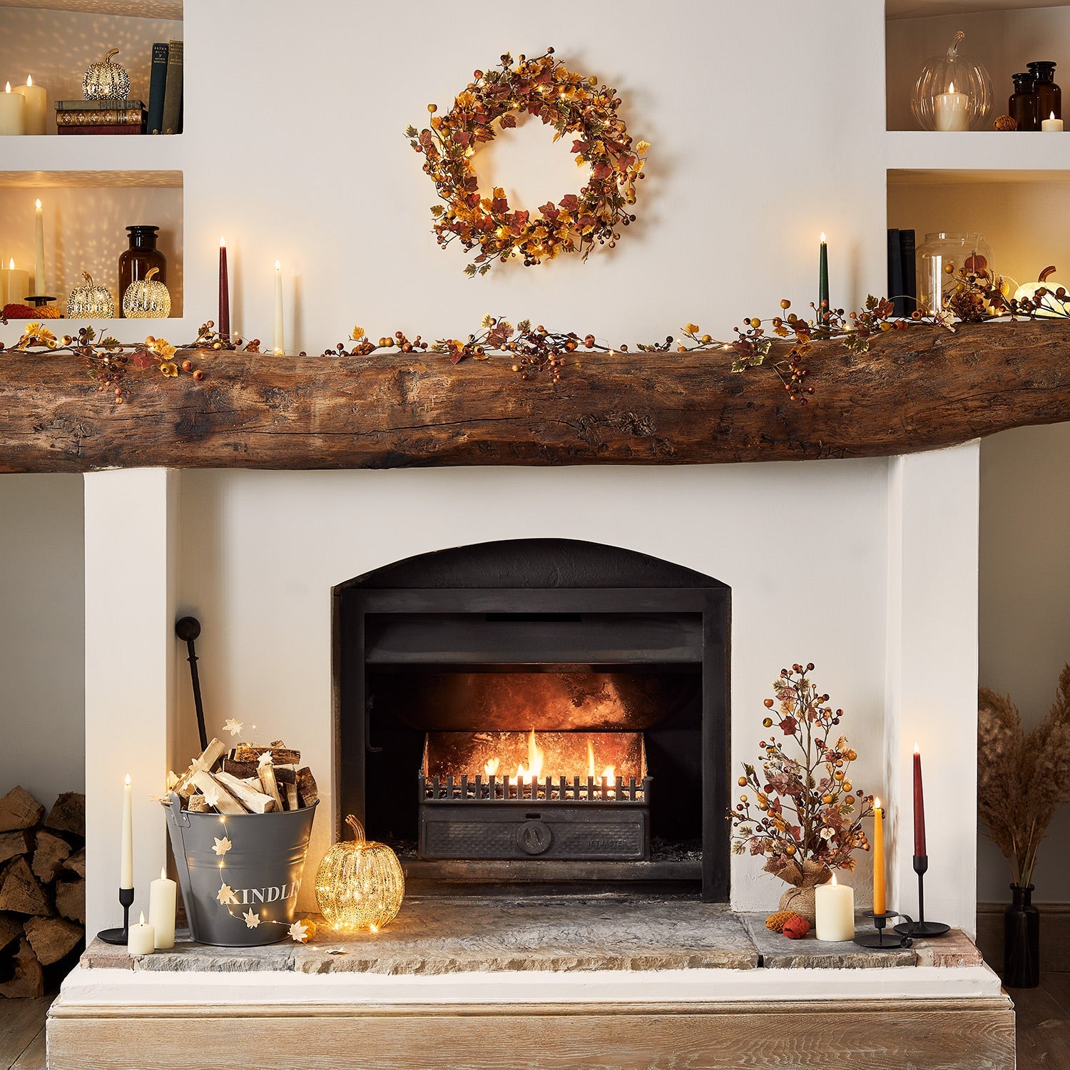 1.5m Pre Lit Berry Autumn Garland