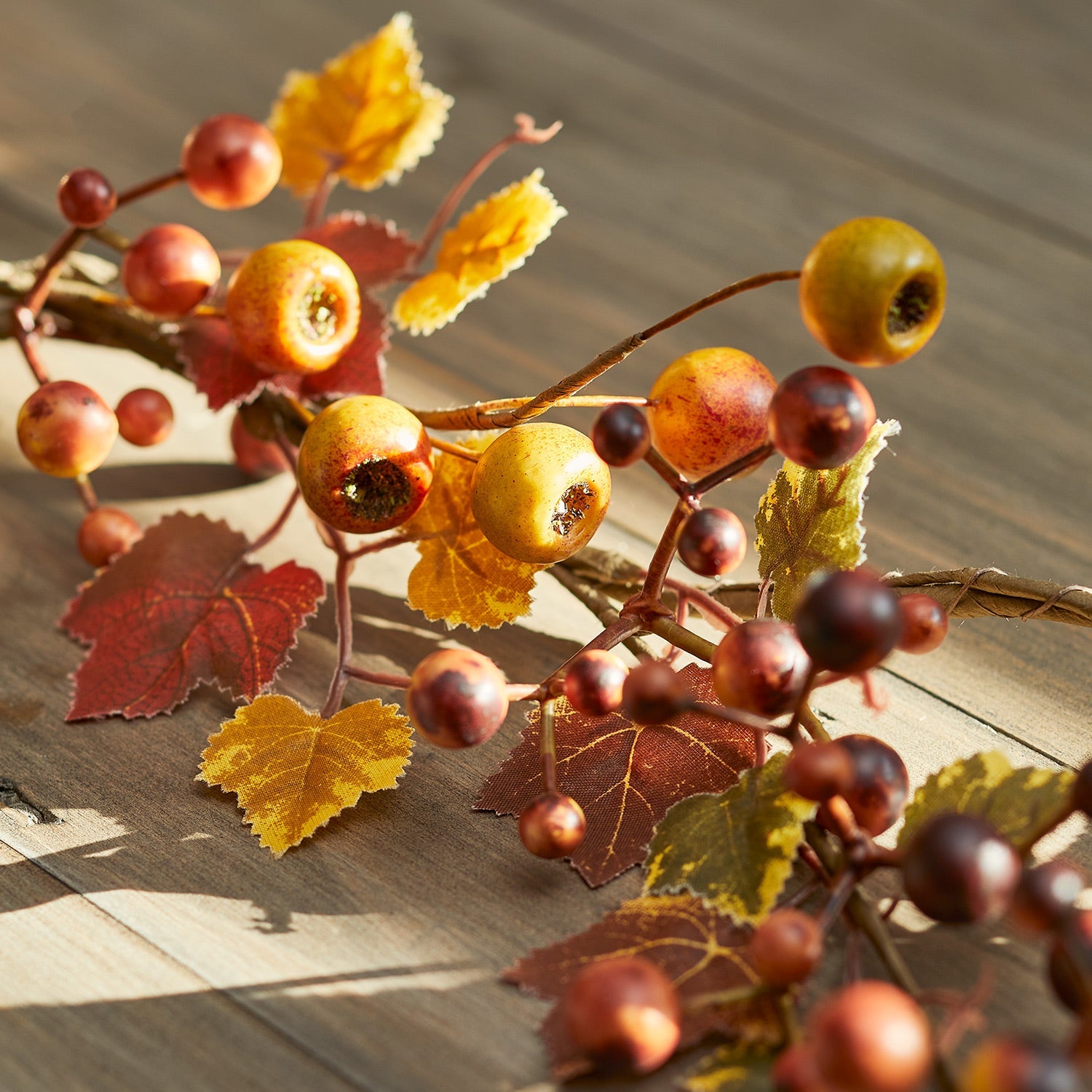 1.5m Pre Lit Berry Autumn Garland