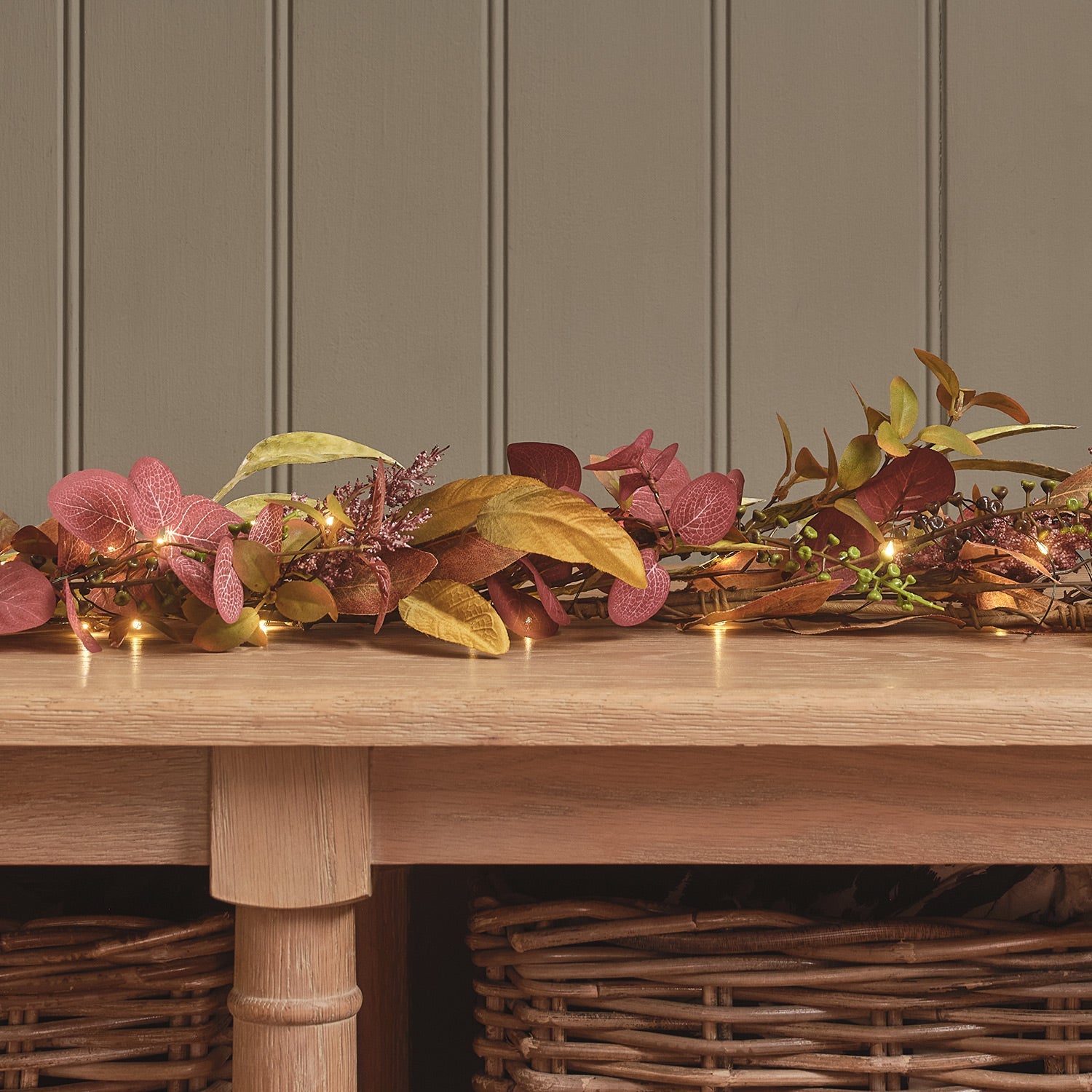 1.5m Pre Lit Autumn Winter Full Garland