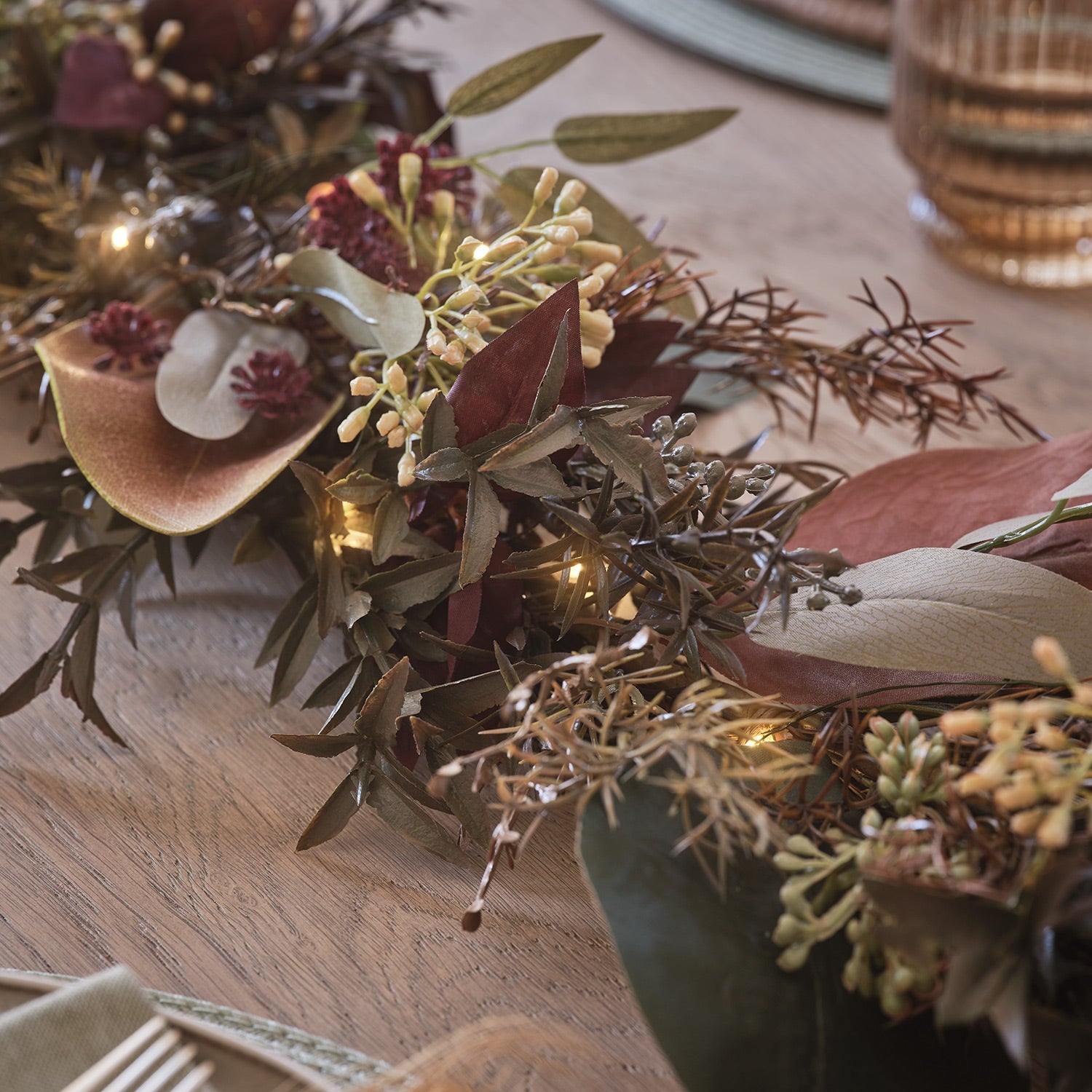 2m Pre Lit Autumn Winter Garland