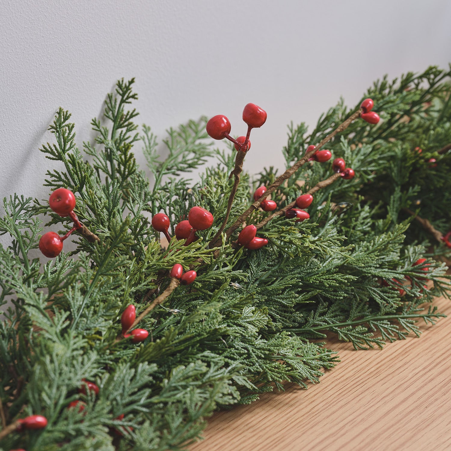 1.5m Pre Lit Red Berry Christmas Garland