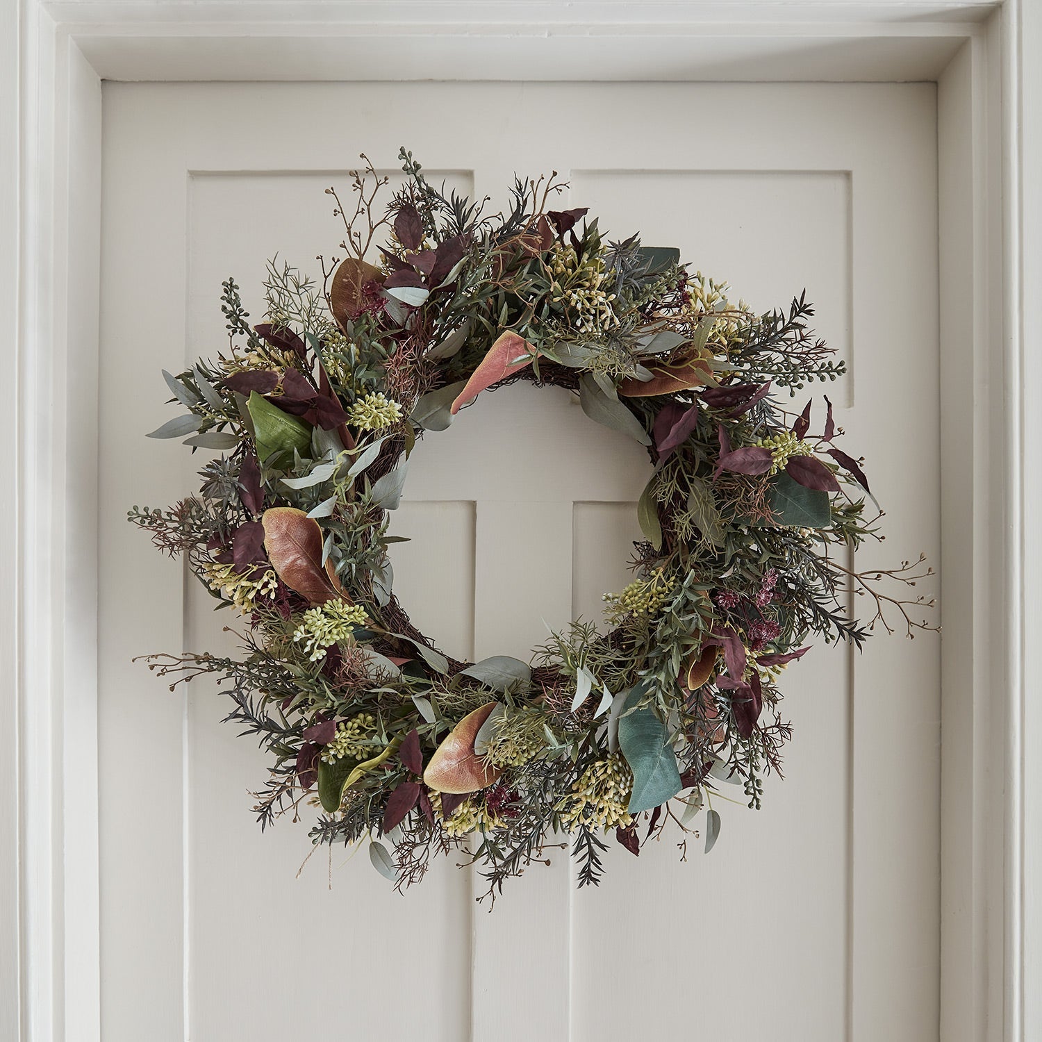 60cm Pre Lit Autumn Winter Wreath