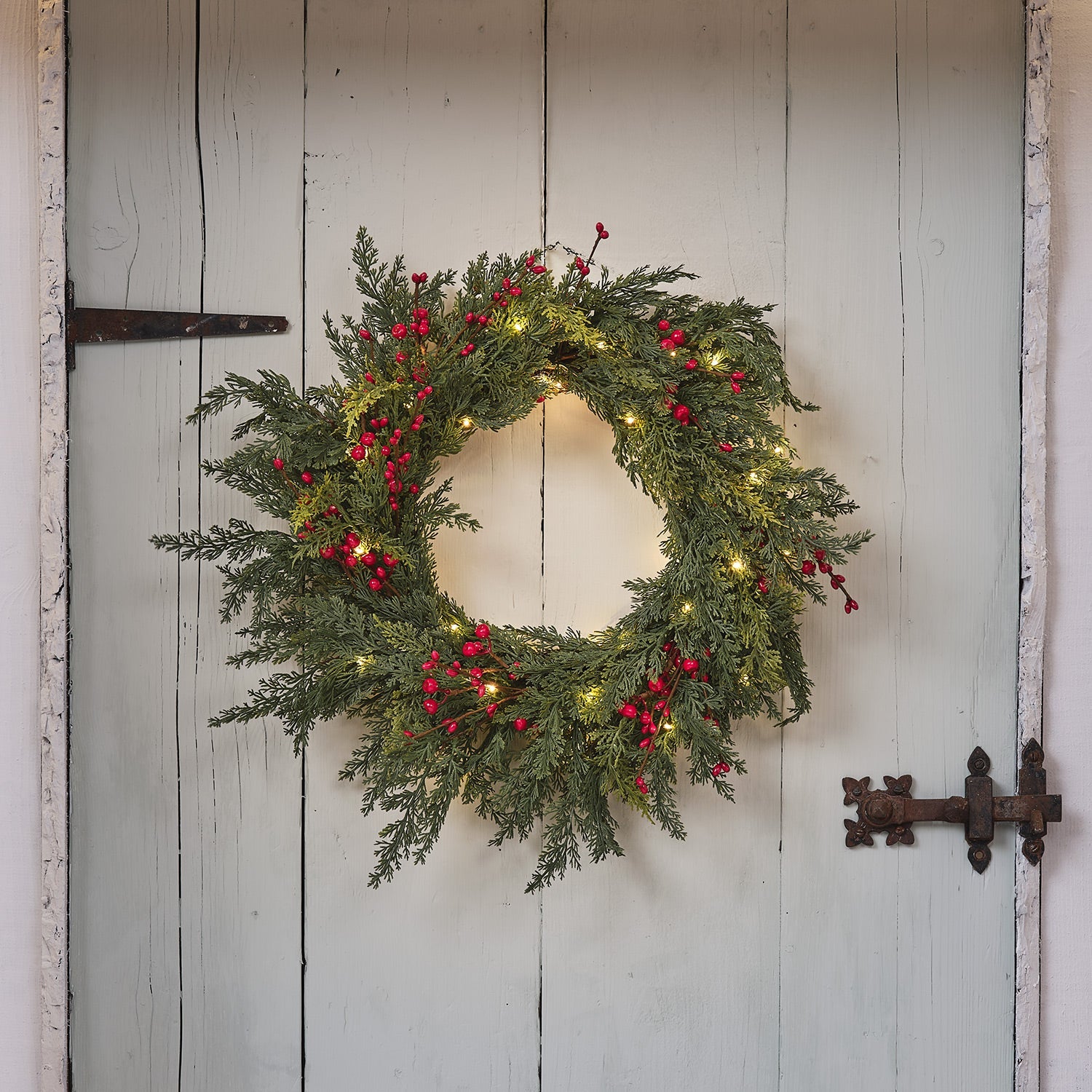 45cm Pre Lit Red Berry Christmas Wreath