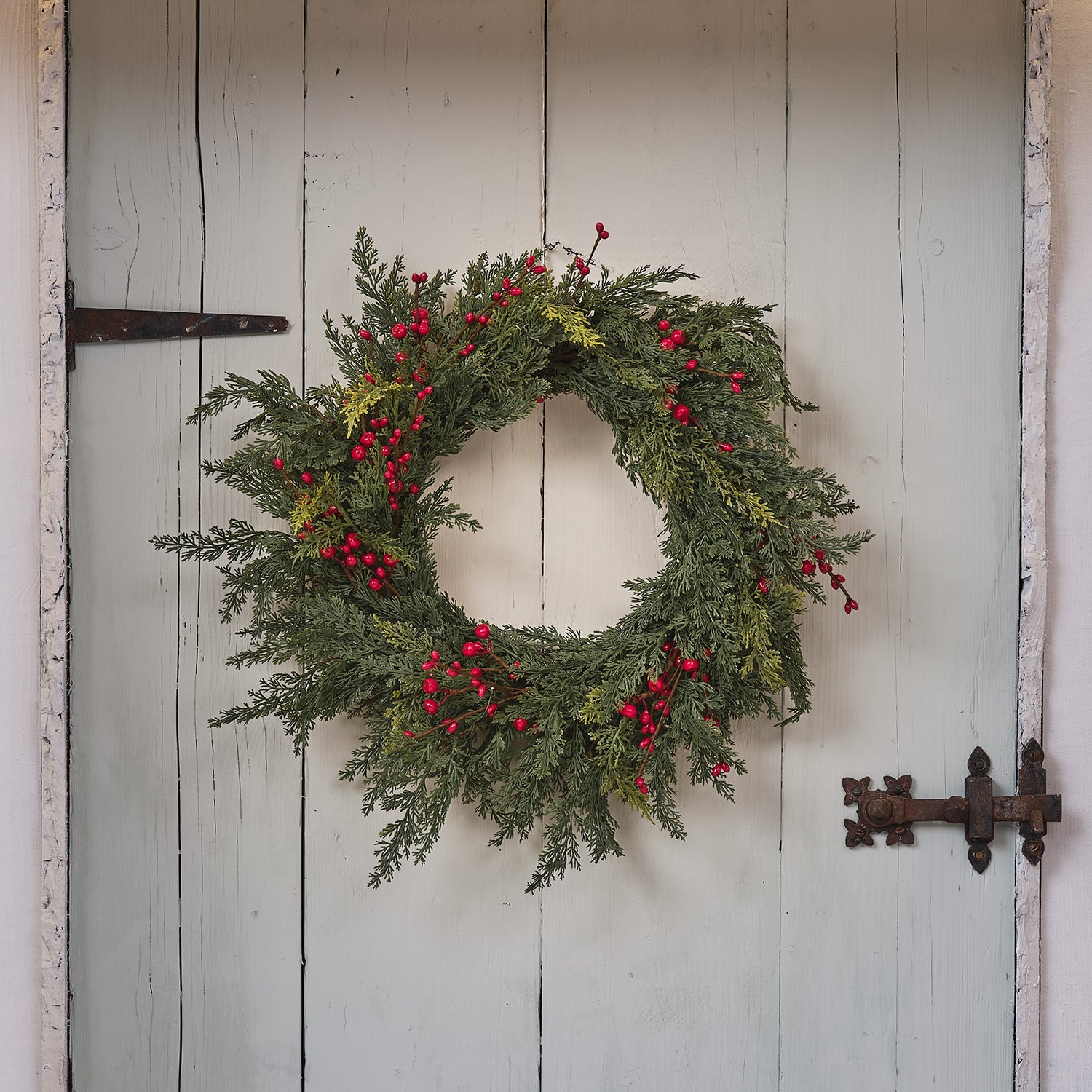 45cm Pre Lit Red Berry Christmas Wreath