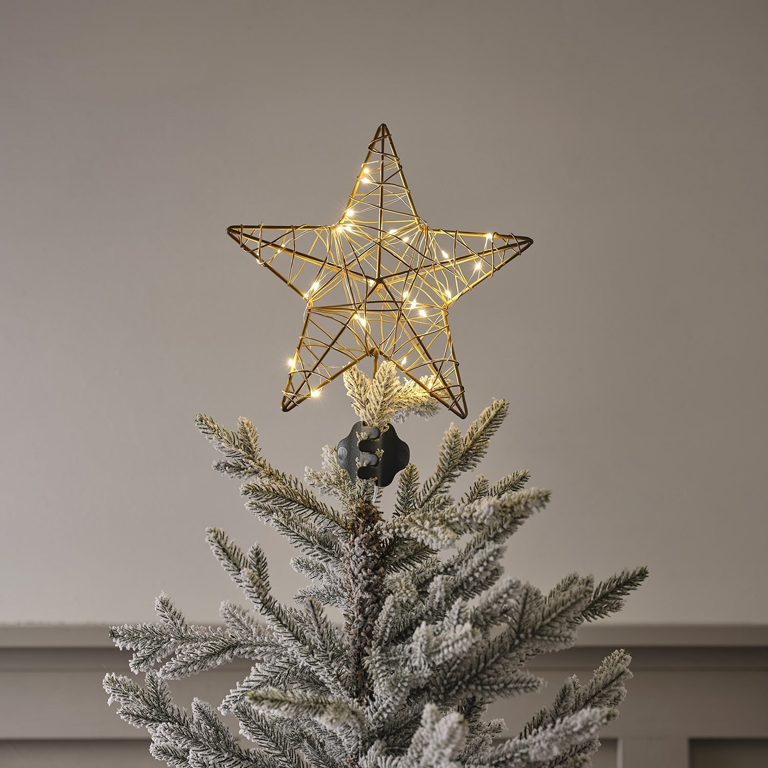 Gold Metal Star Christmas Tree Topper