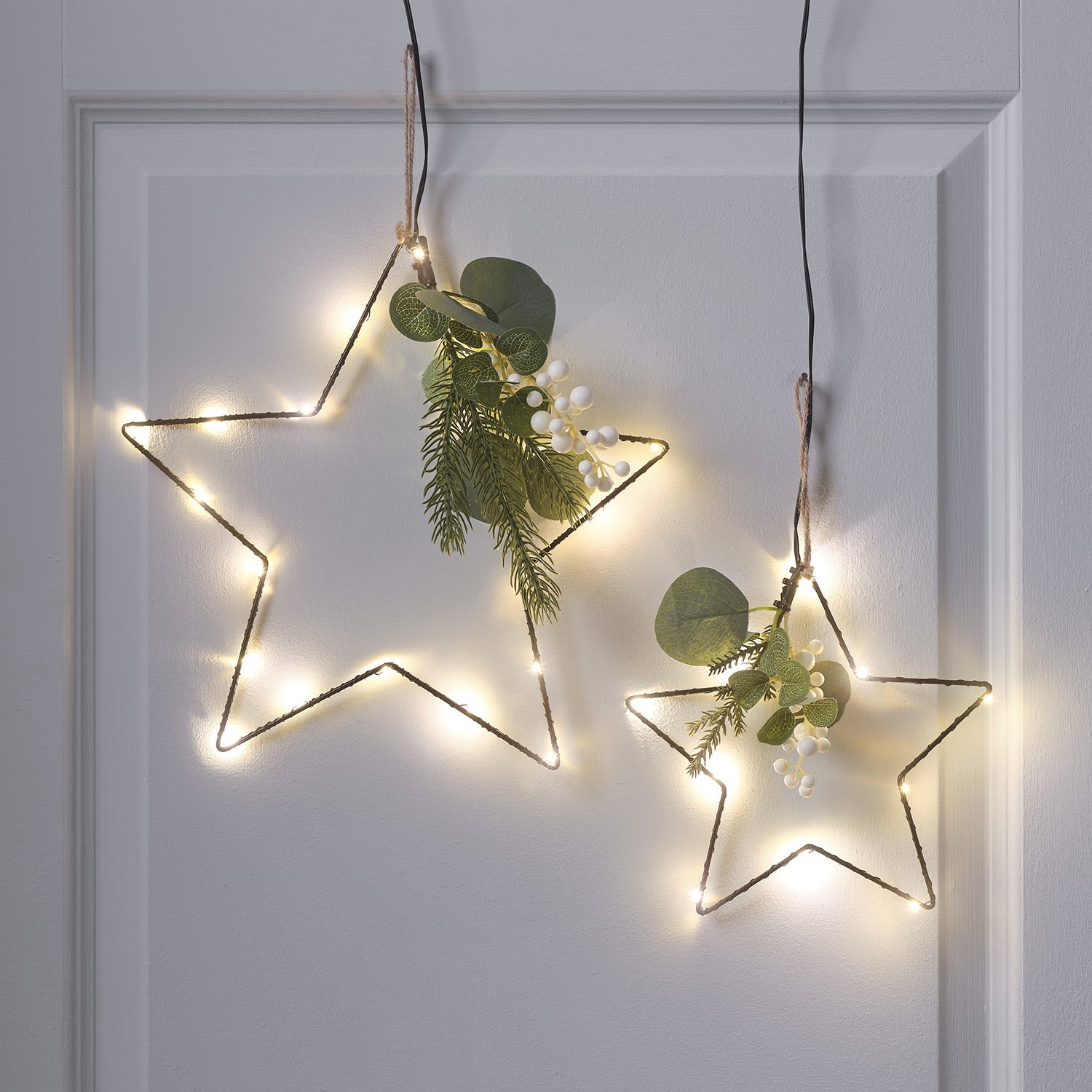 Set of 2 Micro LED Star Lights with Winter Foliage