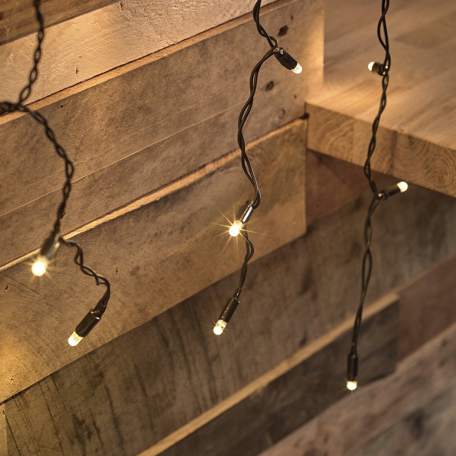 Core Connect 4m x 2m 384 Warm White Connectable Curtain Lights Black Cable