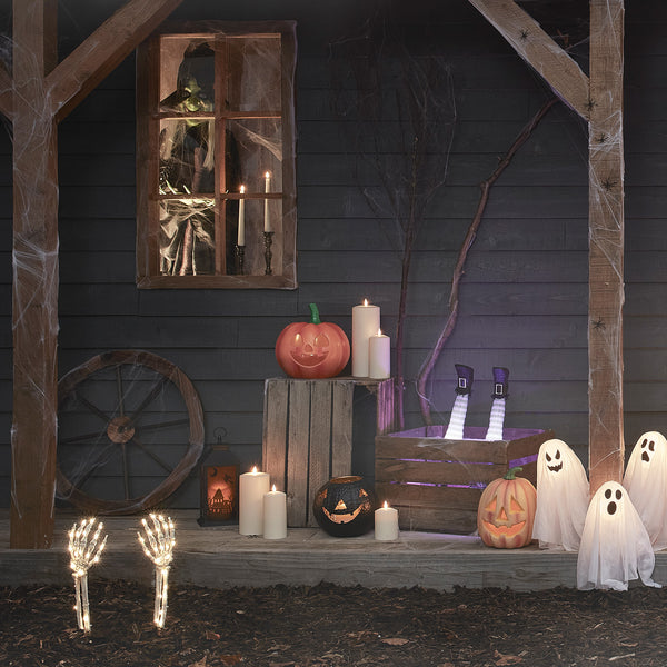 2 Skeleton Hand Halloween Garden Stake Lights