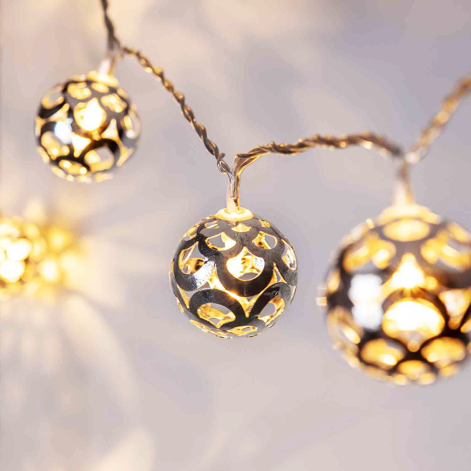 16 Silver Ball Fairy Lights
