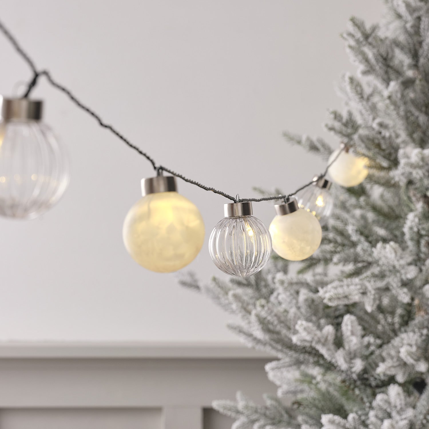 8.4m Warm White Bauble LED Garland
