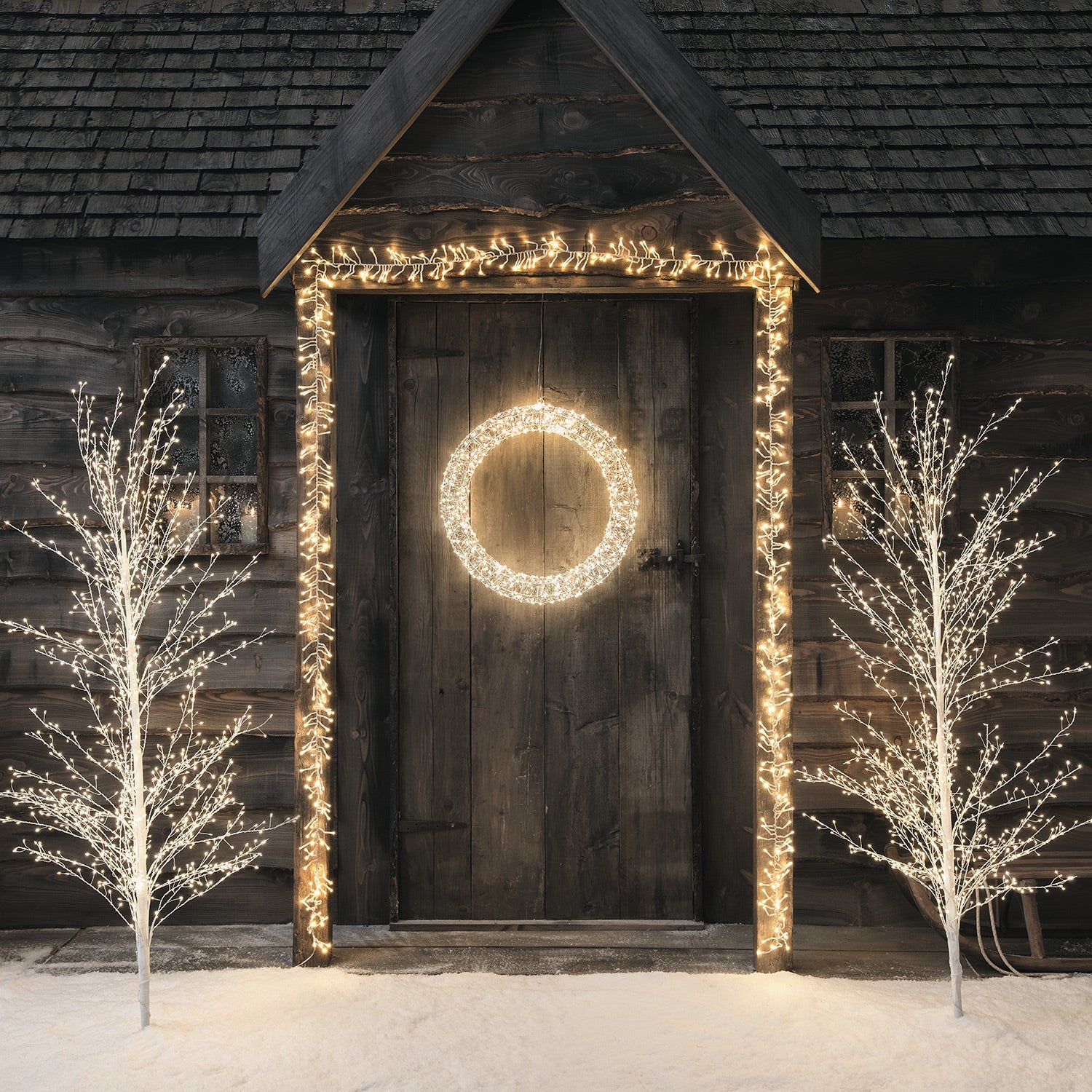 58cm Wire Wrapped LED Wreath Light
