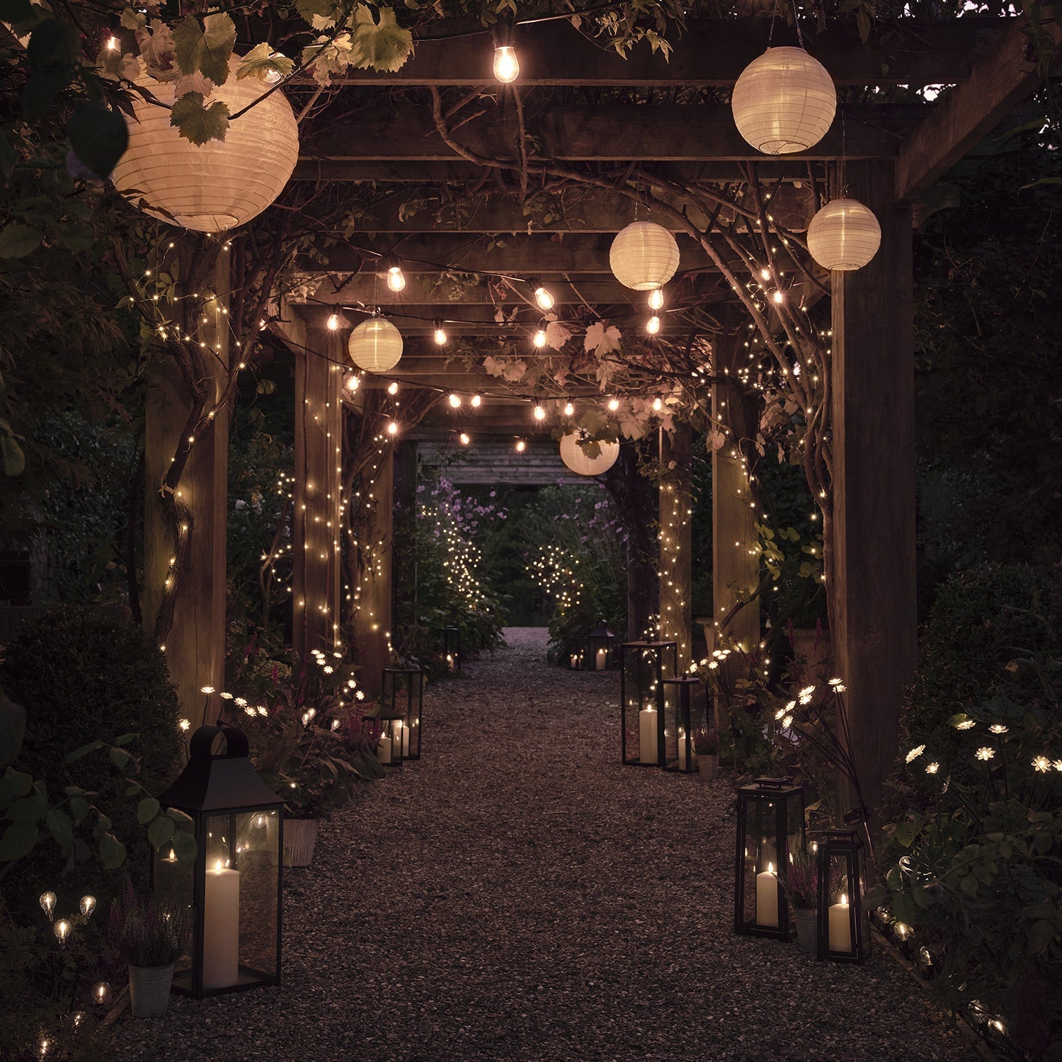 3 Cloud White Miami Solar Lanterns