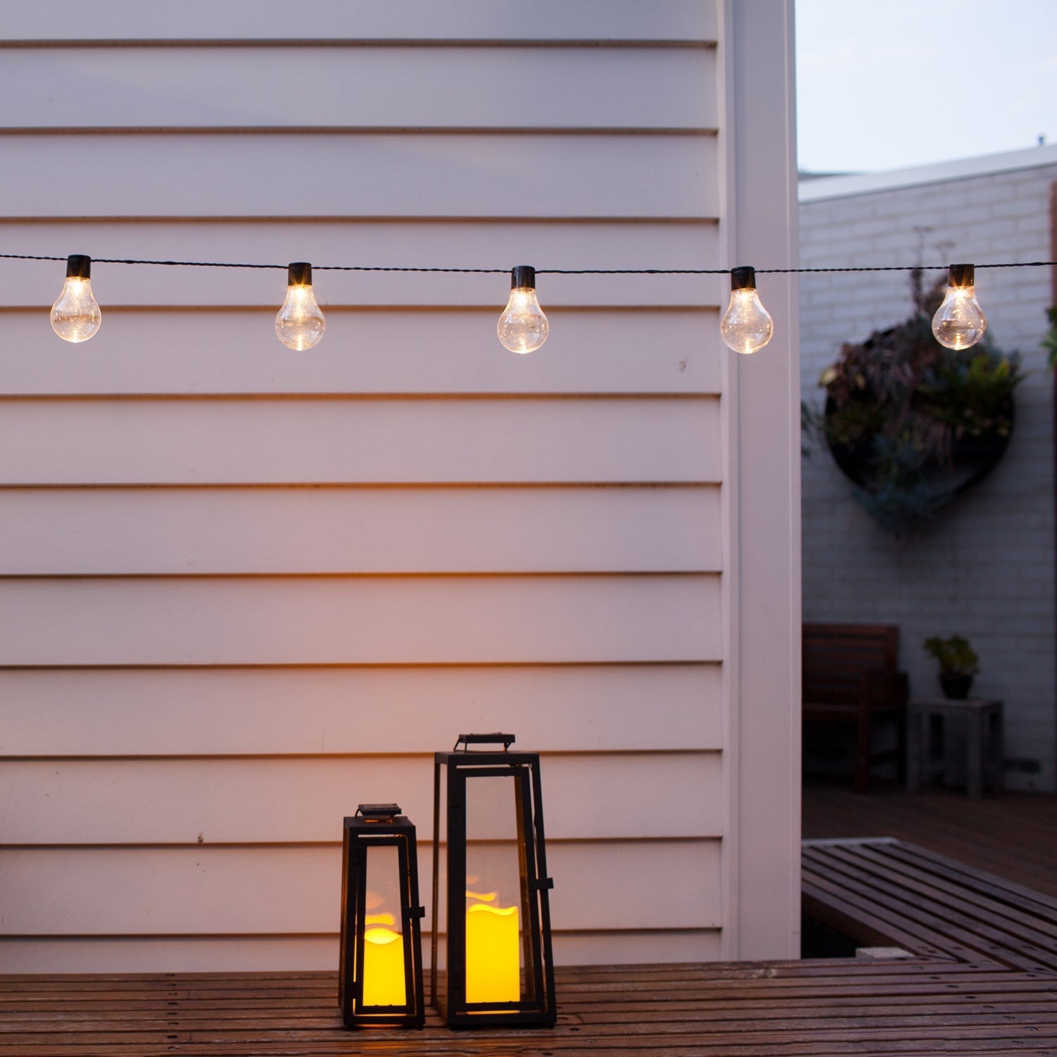 20 Warm White Carnival Solar Festoon Lights