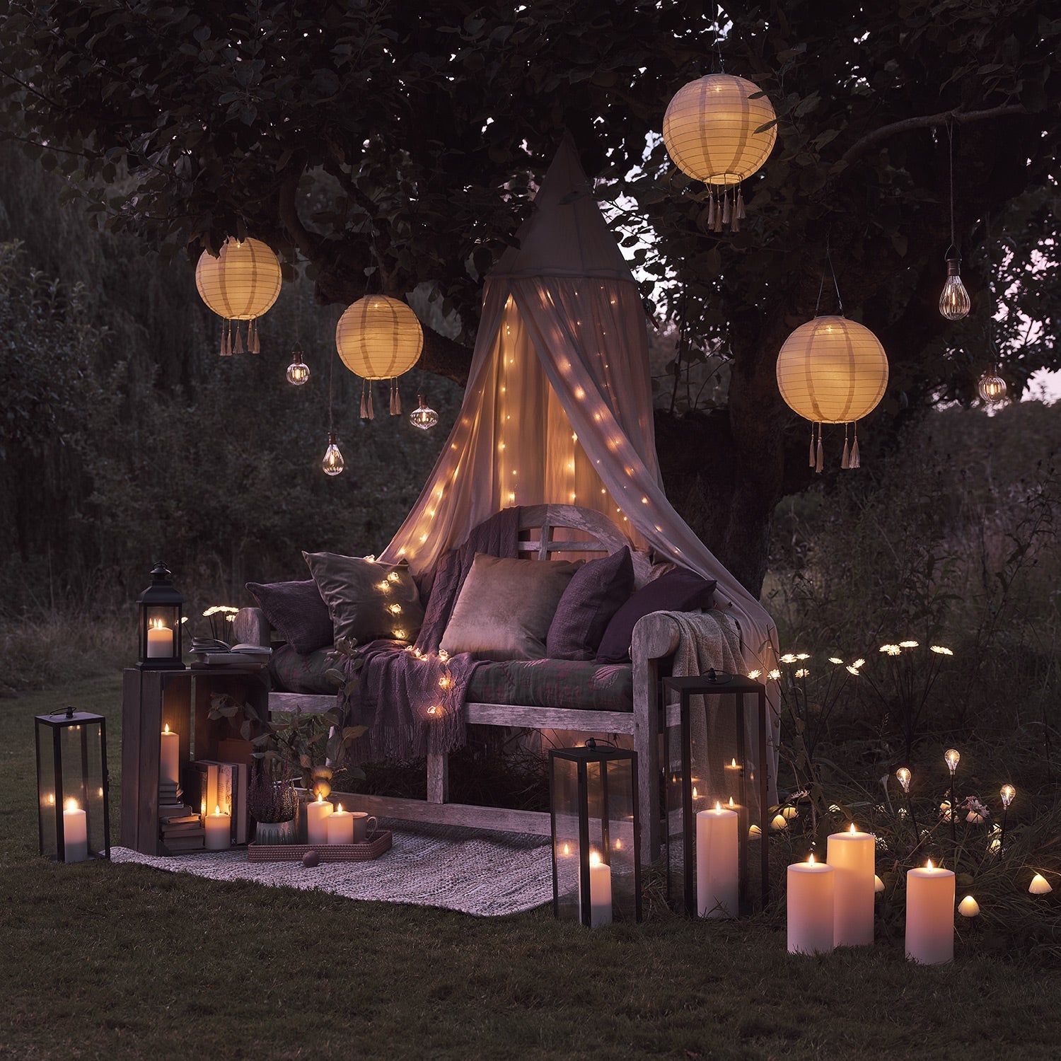 3 Lucena Cream Tassel Solar Lanterns