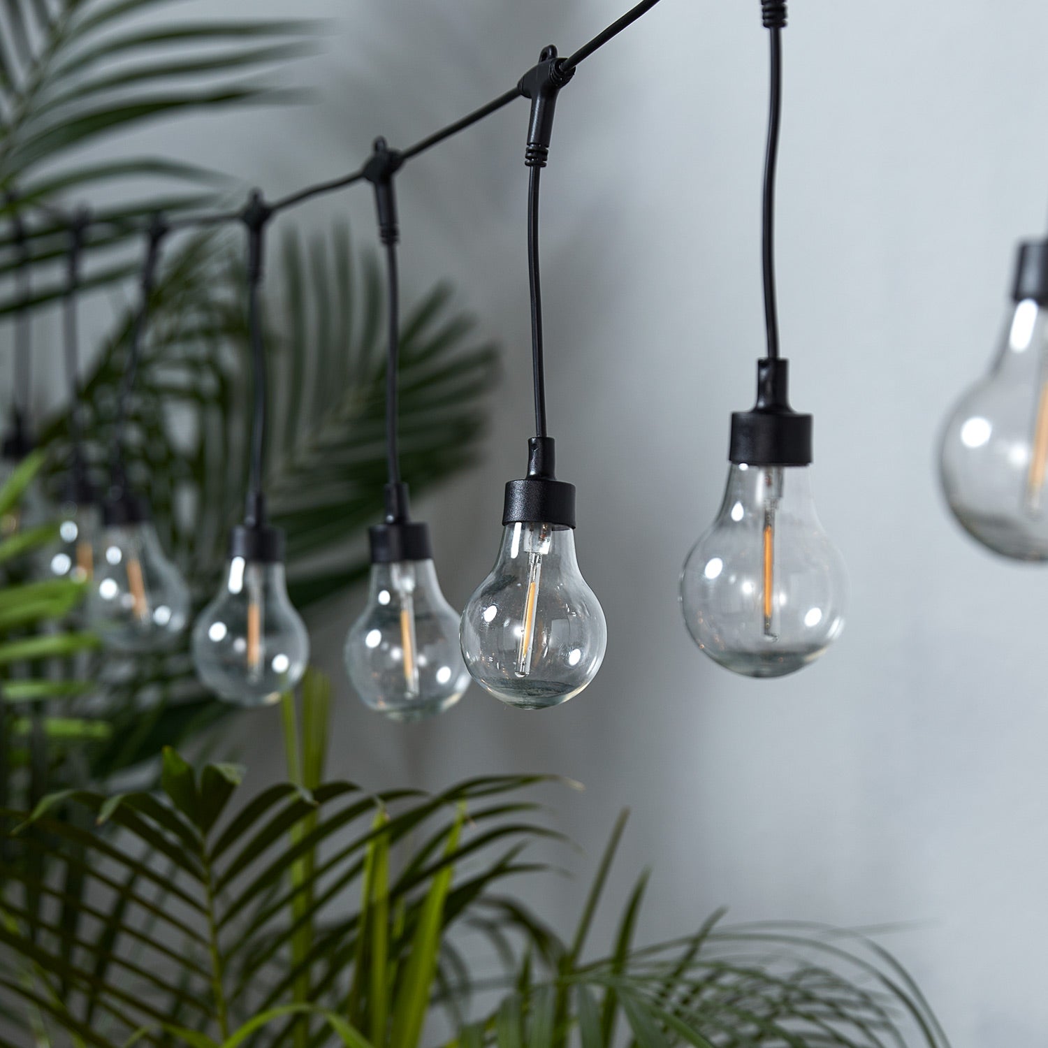 20 Drop Bulb Vintage Style Premium Solar Festoon Lights