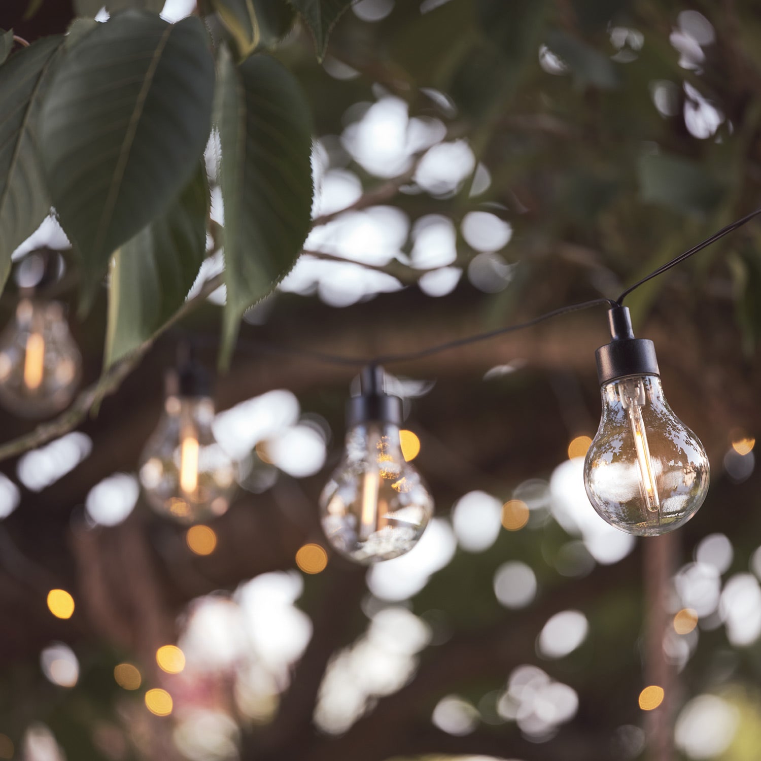 20 Warm White Vintage Style Solar Festoon Lights