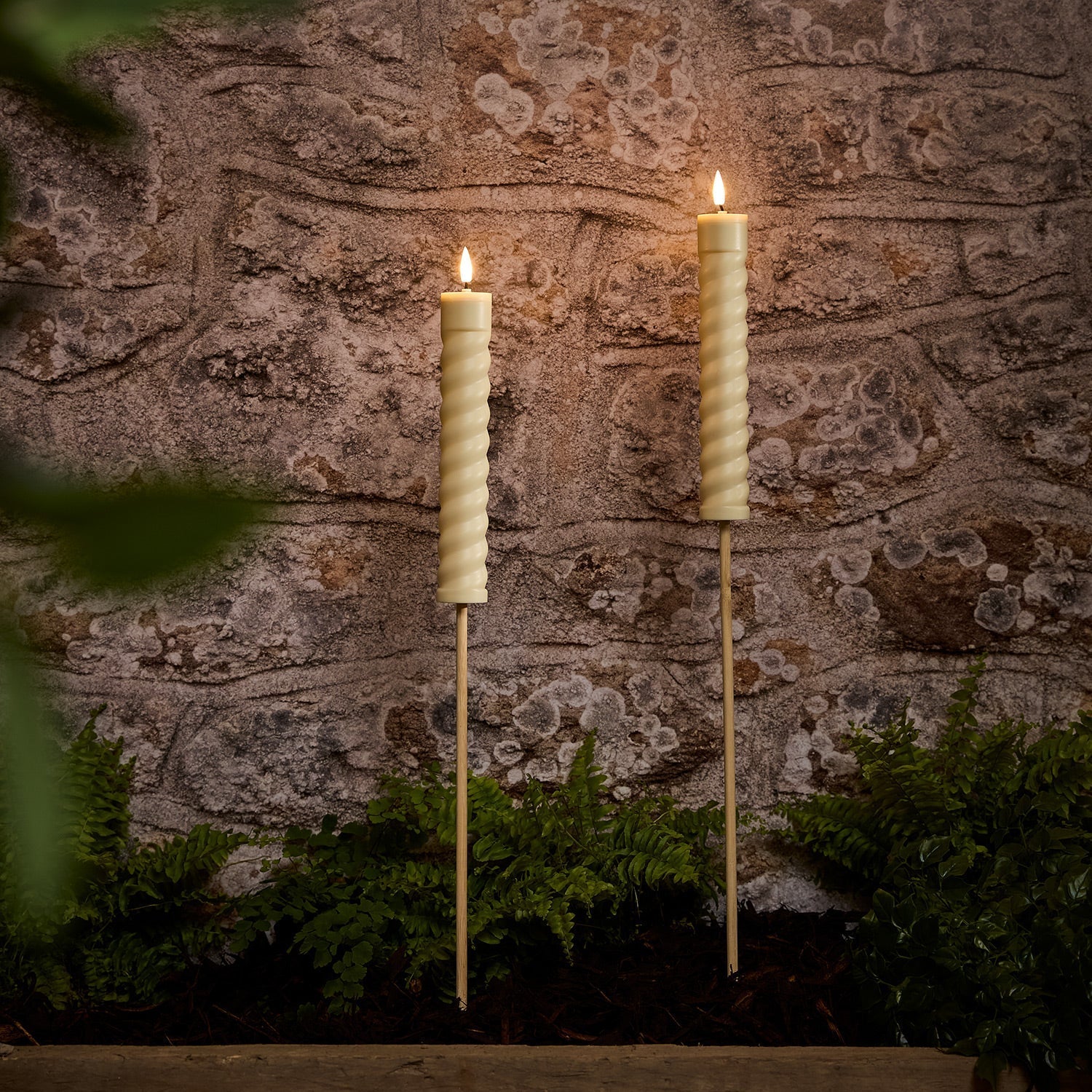 2 TruGlow® Solar Tiki Torches