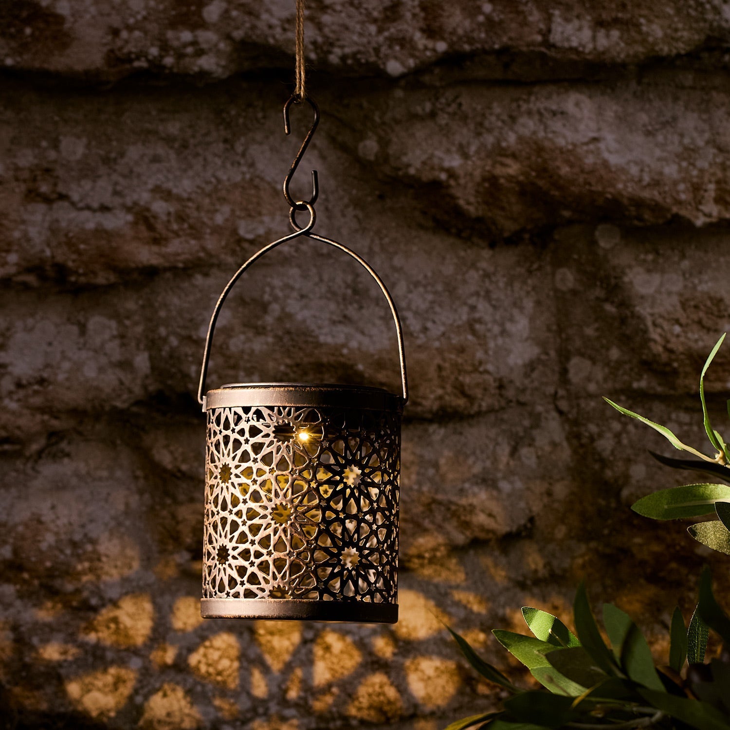 Moroccan Solar Lantern & Hanging Hook Bundle