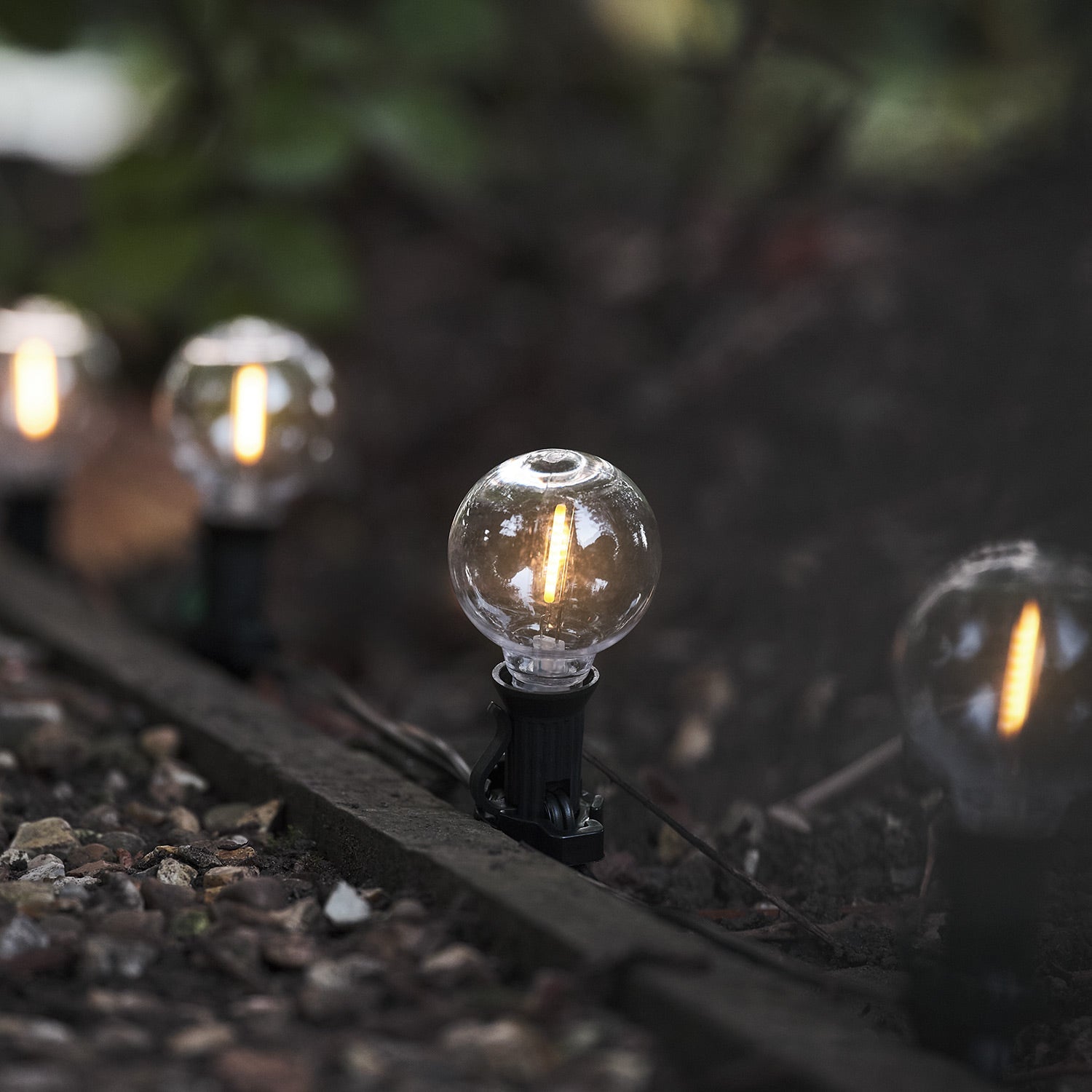 20 Warm White Connectable Solar Festoon Lights with Mini Stakes