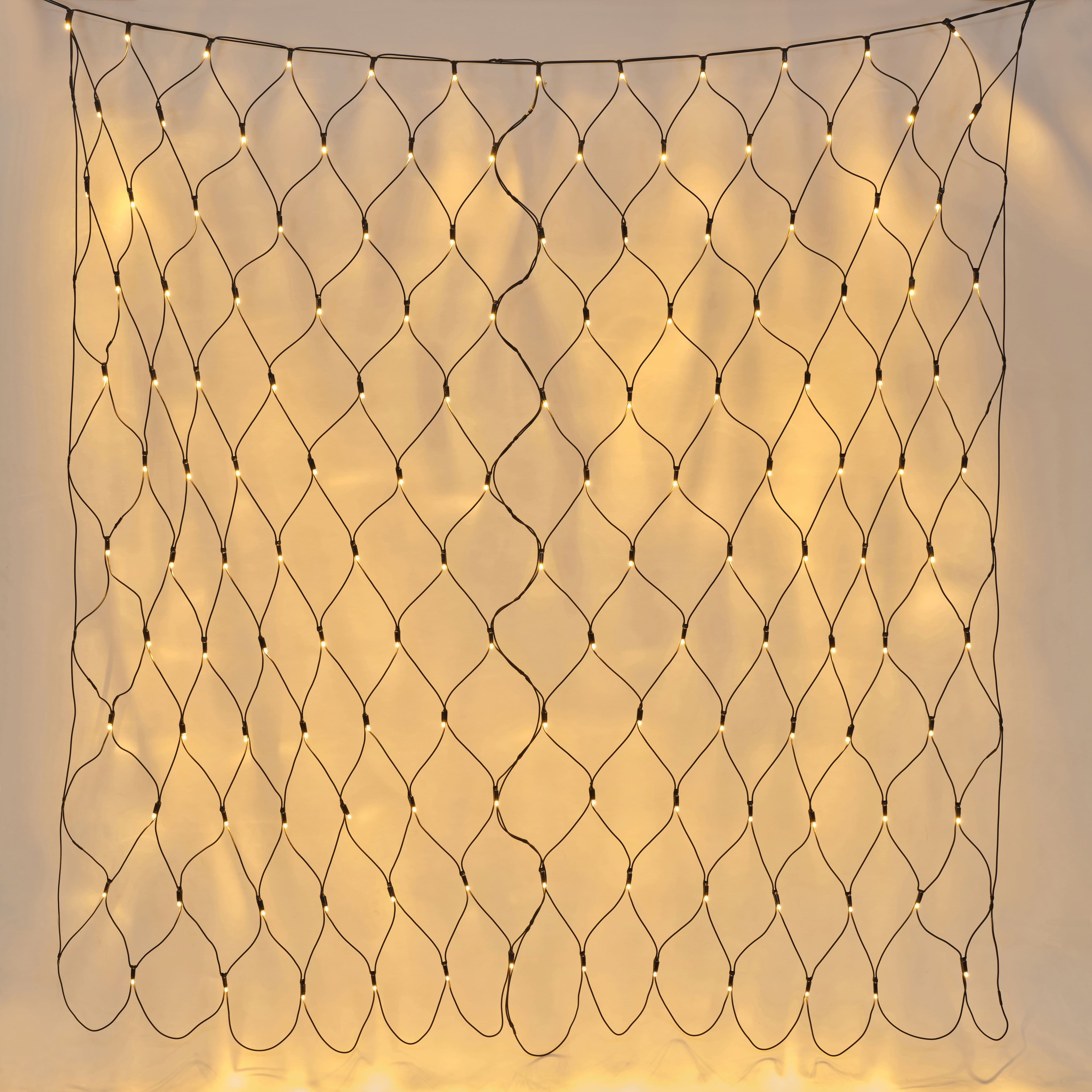 Plus Connect 2m x 2m 144 Warm White Connectable Net Lights Black Cable