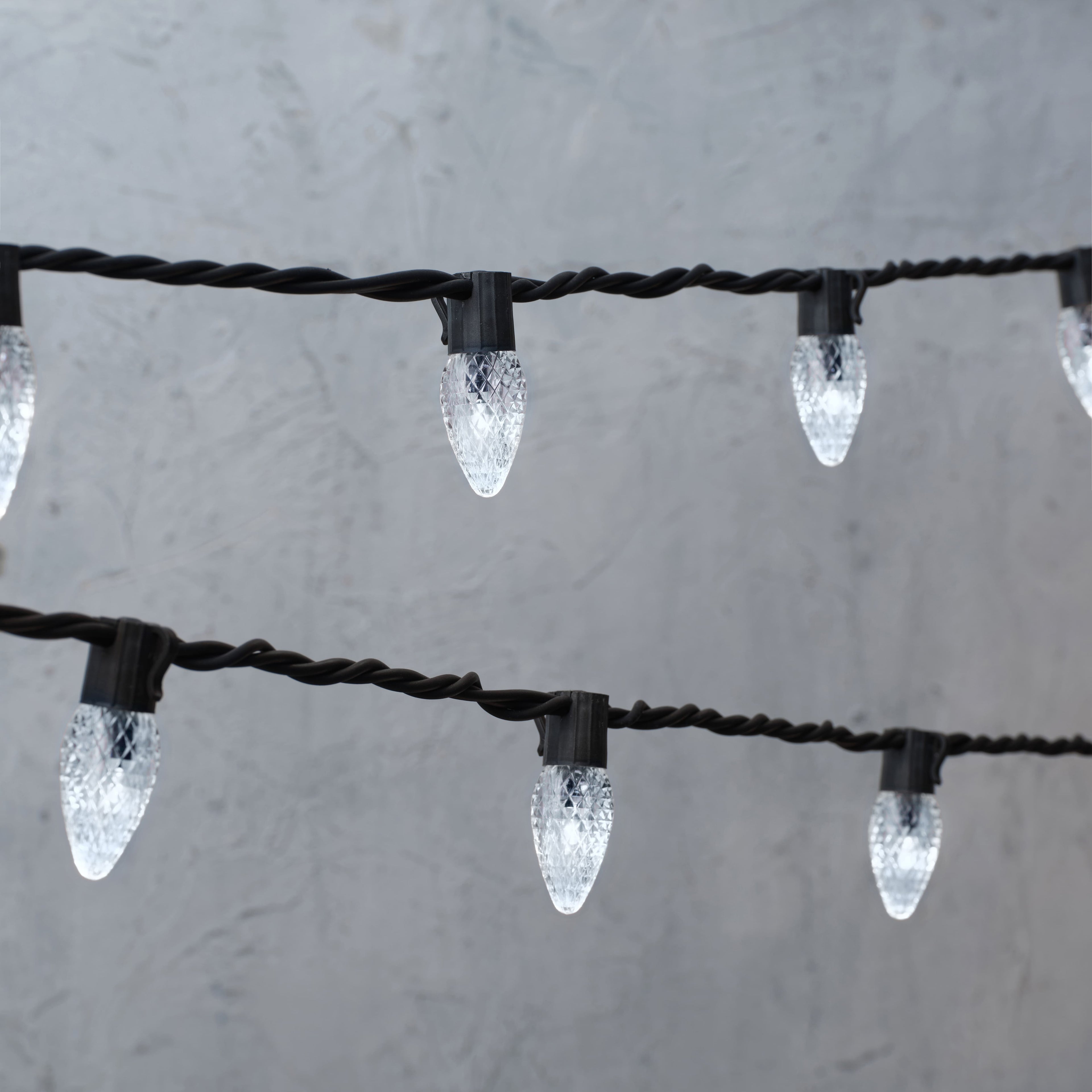 Plus Connect 200m 1000 White Connectable C9 Fairy Lights Black Cable