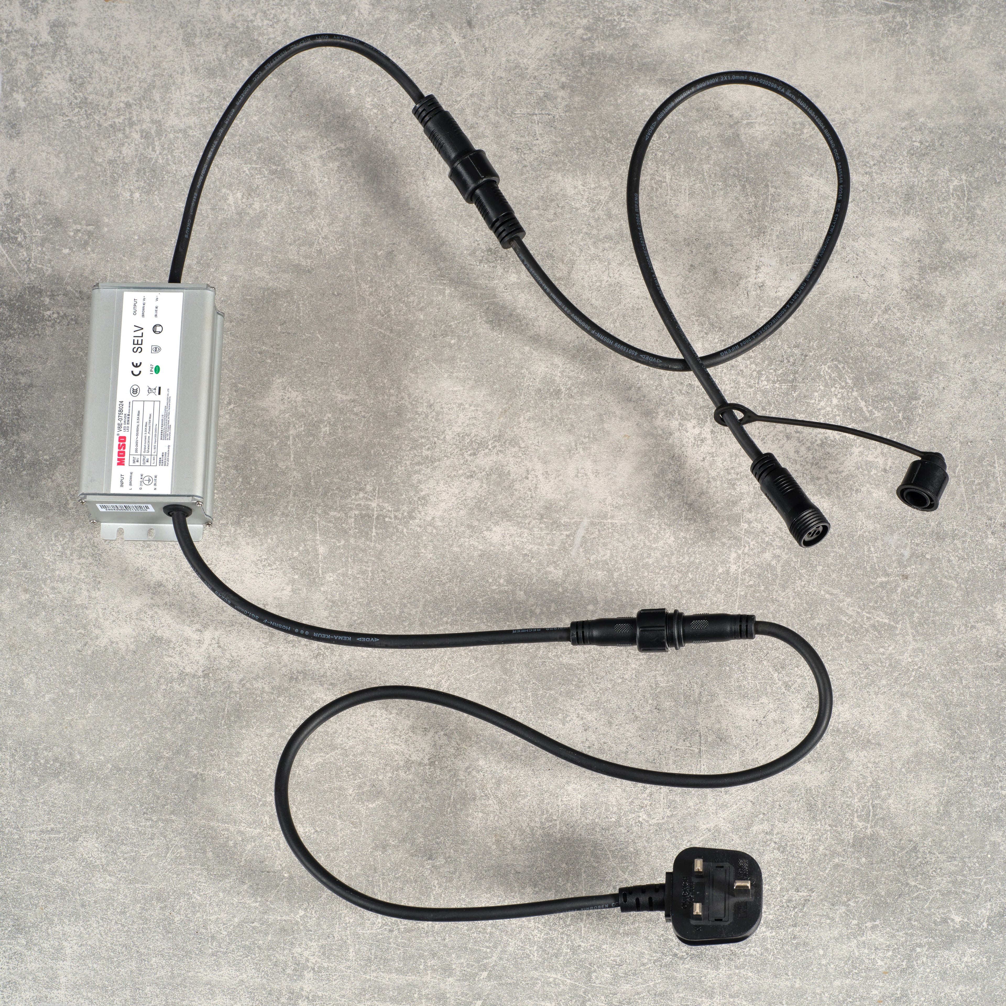 Plus Connect UK Plug with Driver