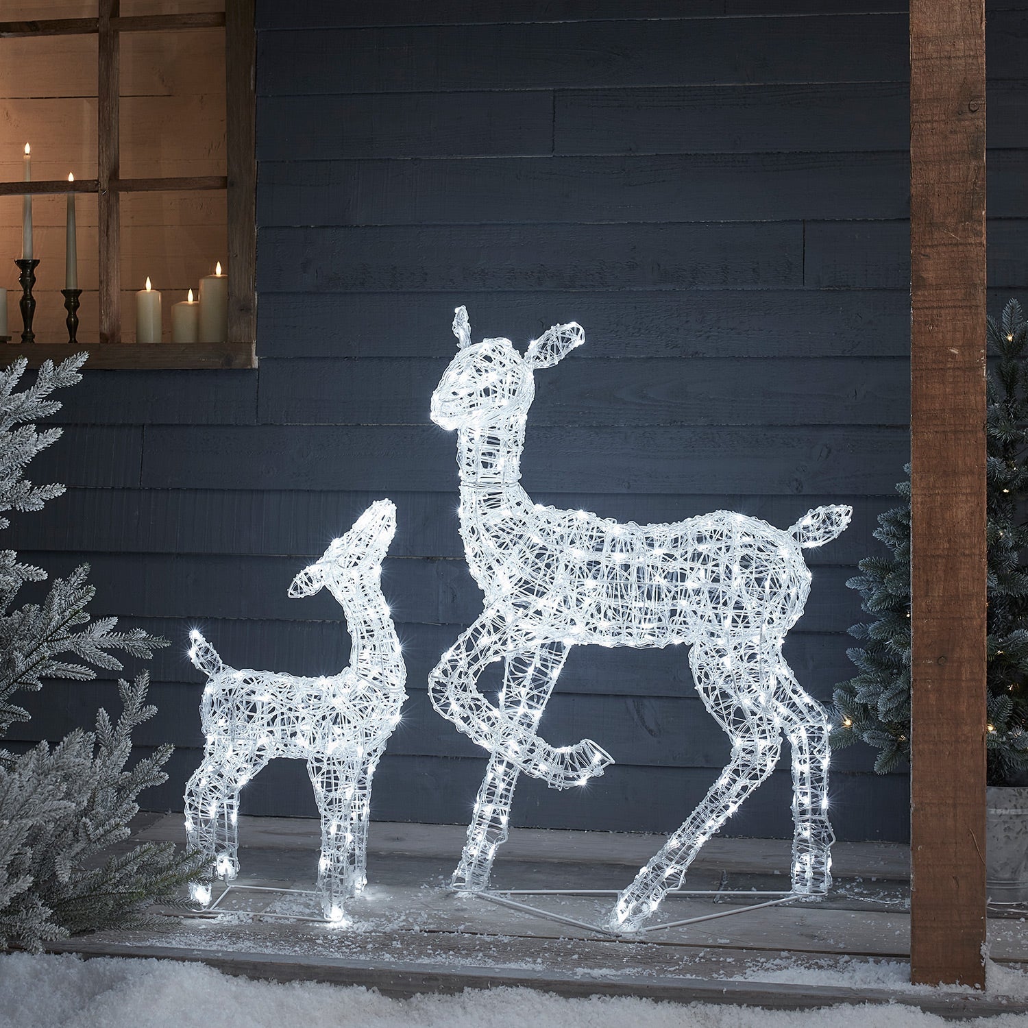 90cm Swinsty Doe & Fawn Acrylic Light Up Reindeer Duo