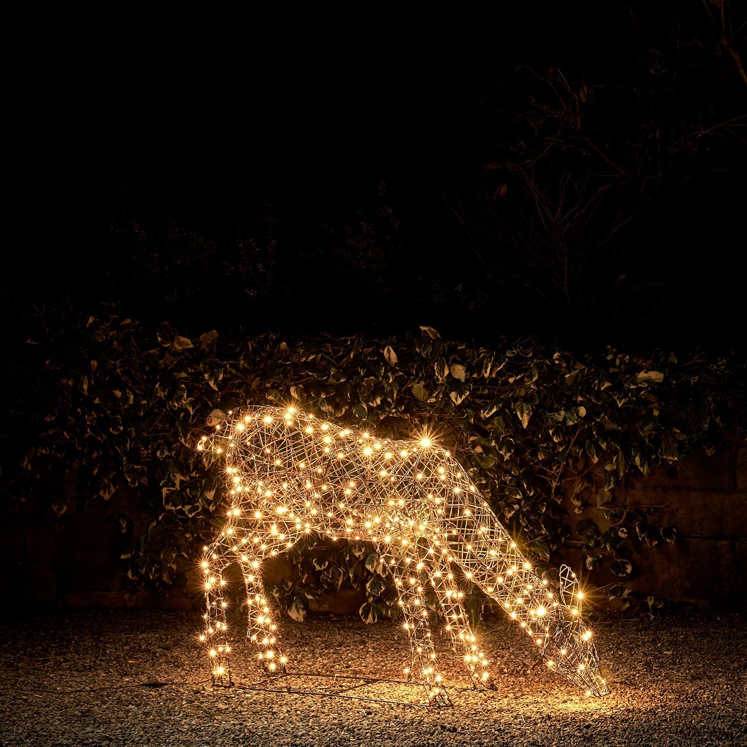 1m Solar Powered Studley Rattan Doe Dual Colour LED Light Up Reindeer