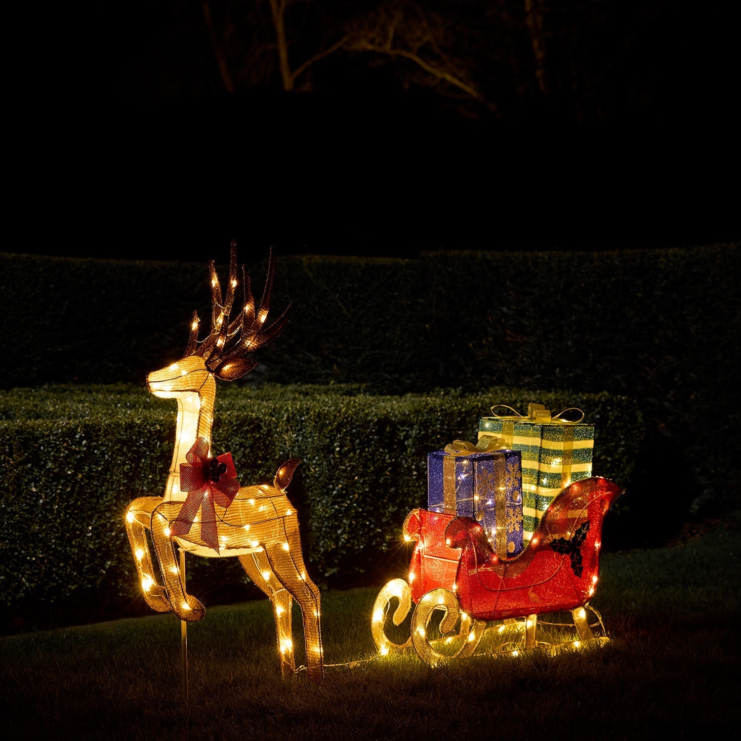 1m Reindeer and Sleigh with Presents LED 3D Figure