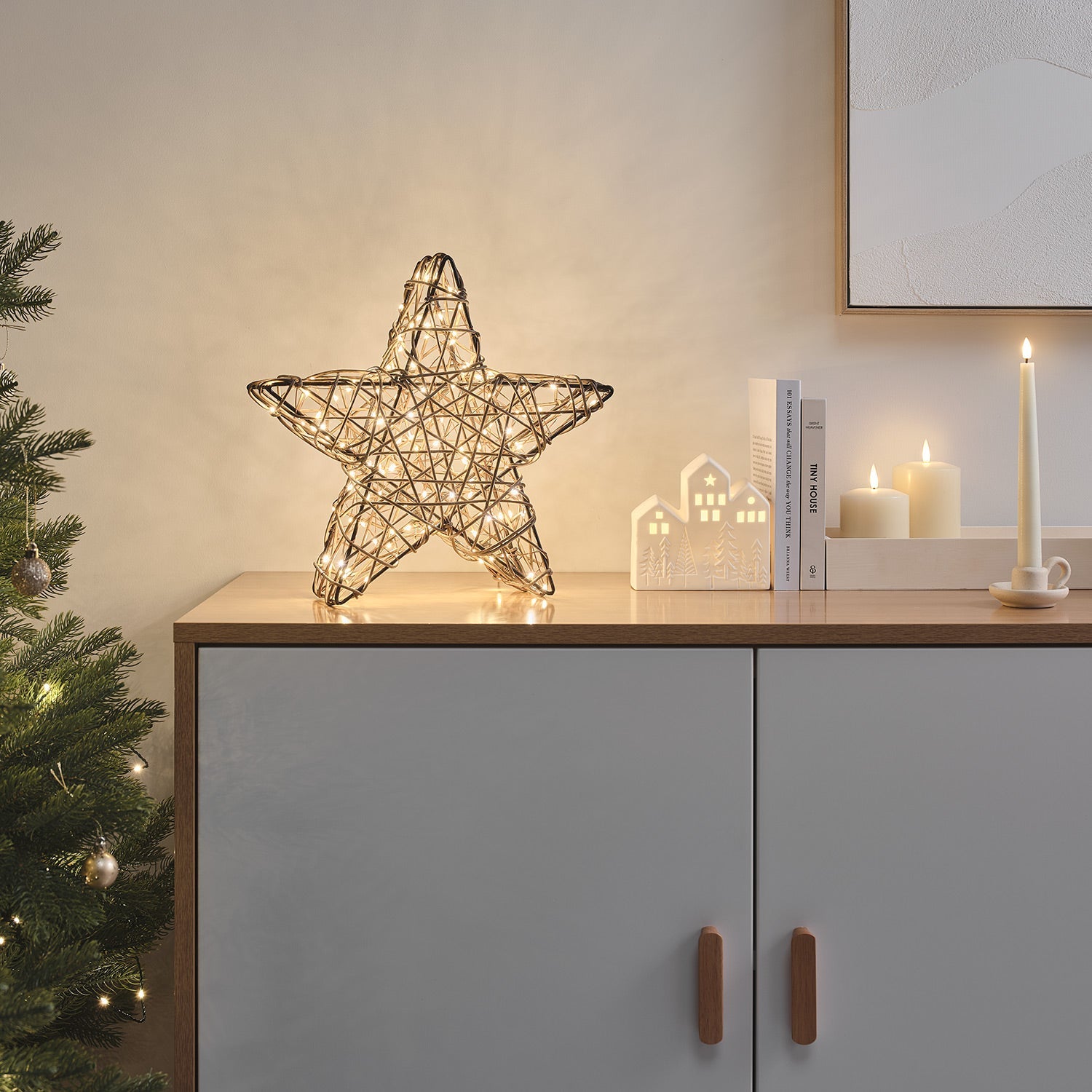 35cm Studley Rattan LED Star