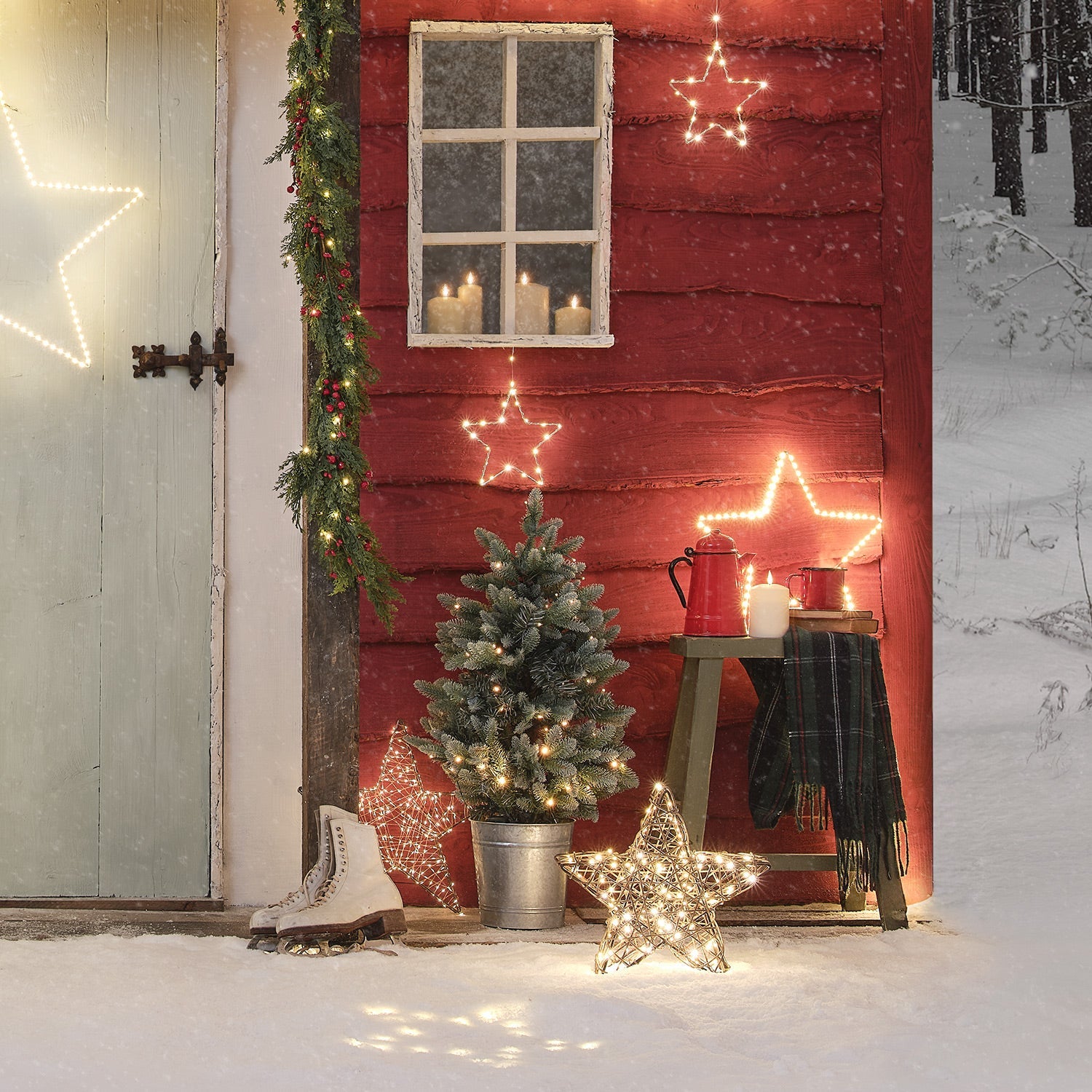 35cm Studley Rattan LED Star