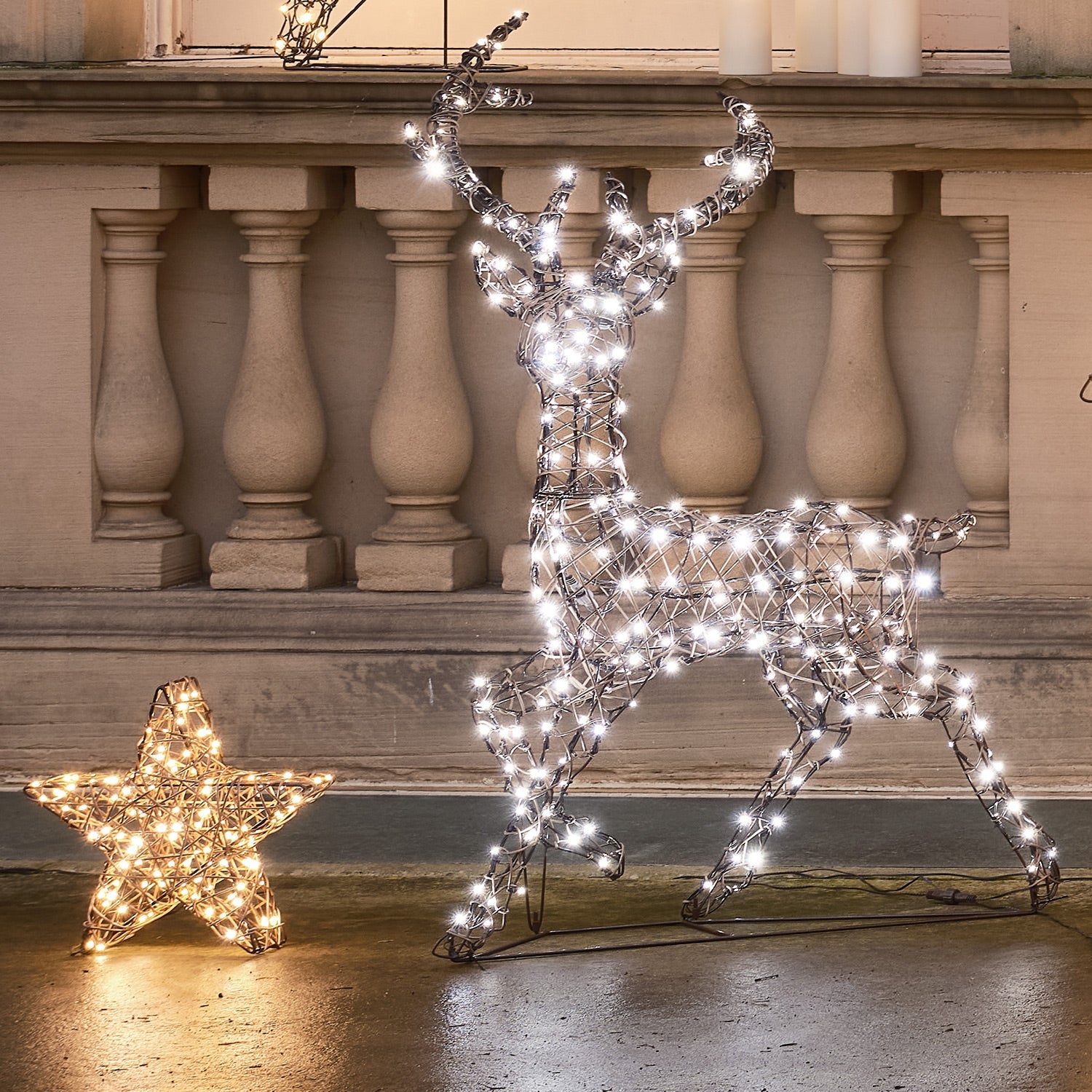 35cm Studley Rattan LED Star