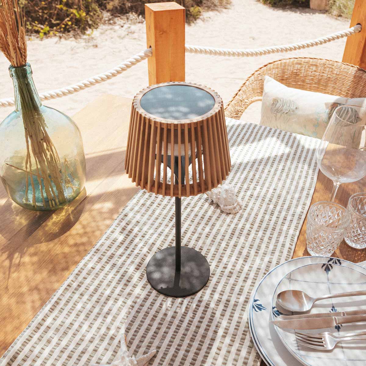 Okinawa Table Solar Powered Lamp